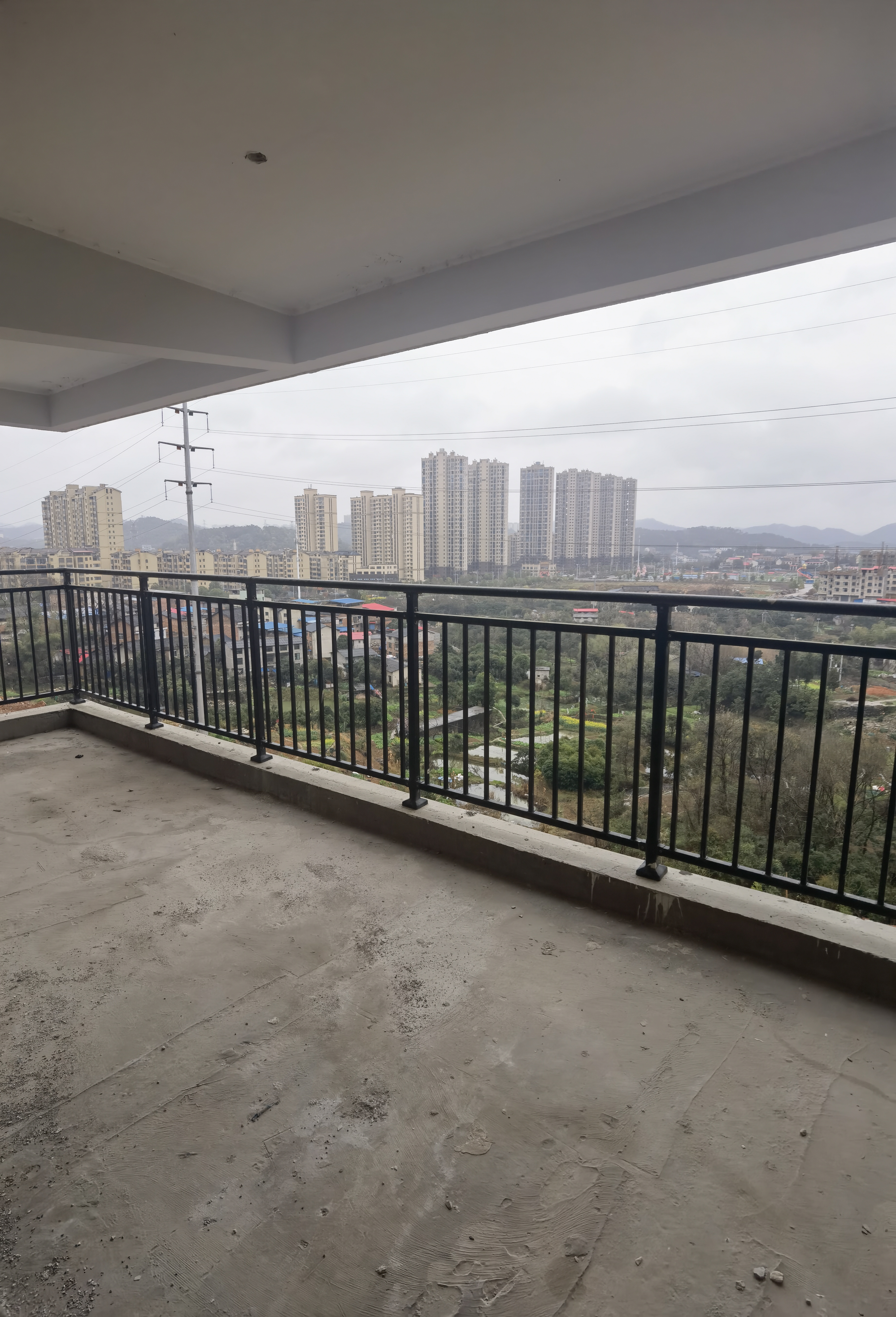 碧桂园正央时代 4室2厅2卫 64.8万 碧桂园正央时代 4室2厅2卫 64.8万客厅