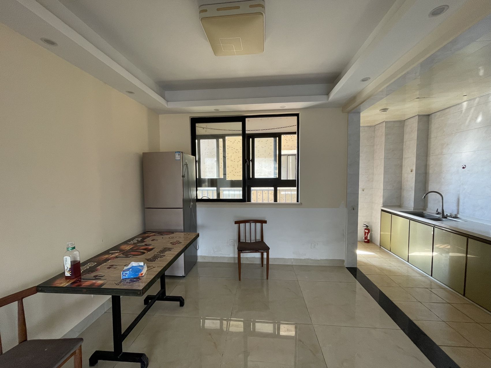 海秀花园 3室2厅2卫 168.0万 海秀花园 3室2厅2卫 168.0万室内图