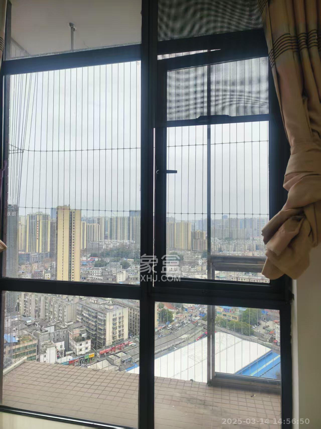 叠彩兰亭  1室1厅1卫    1360.0元/月室内图