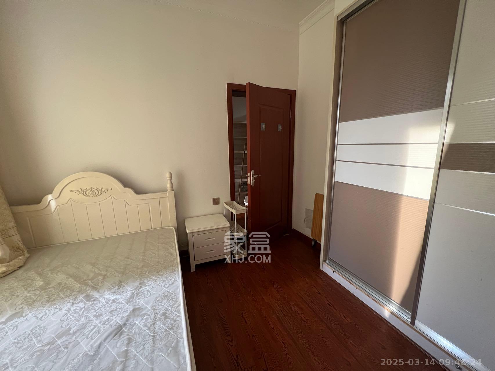 江河双水湾  2室2厅1卫    2500.0元/月 江河双水湾  2室2厅1卫    2500.0元/月室内图