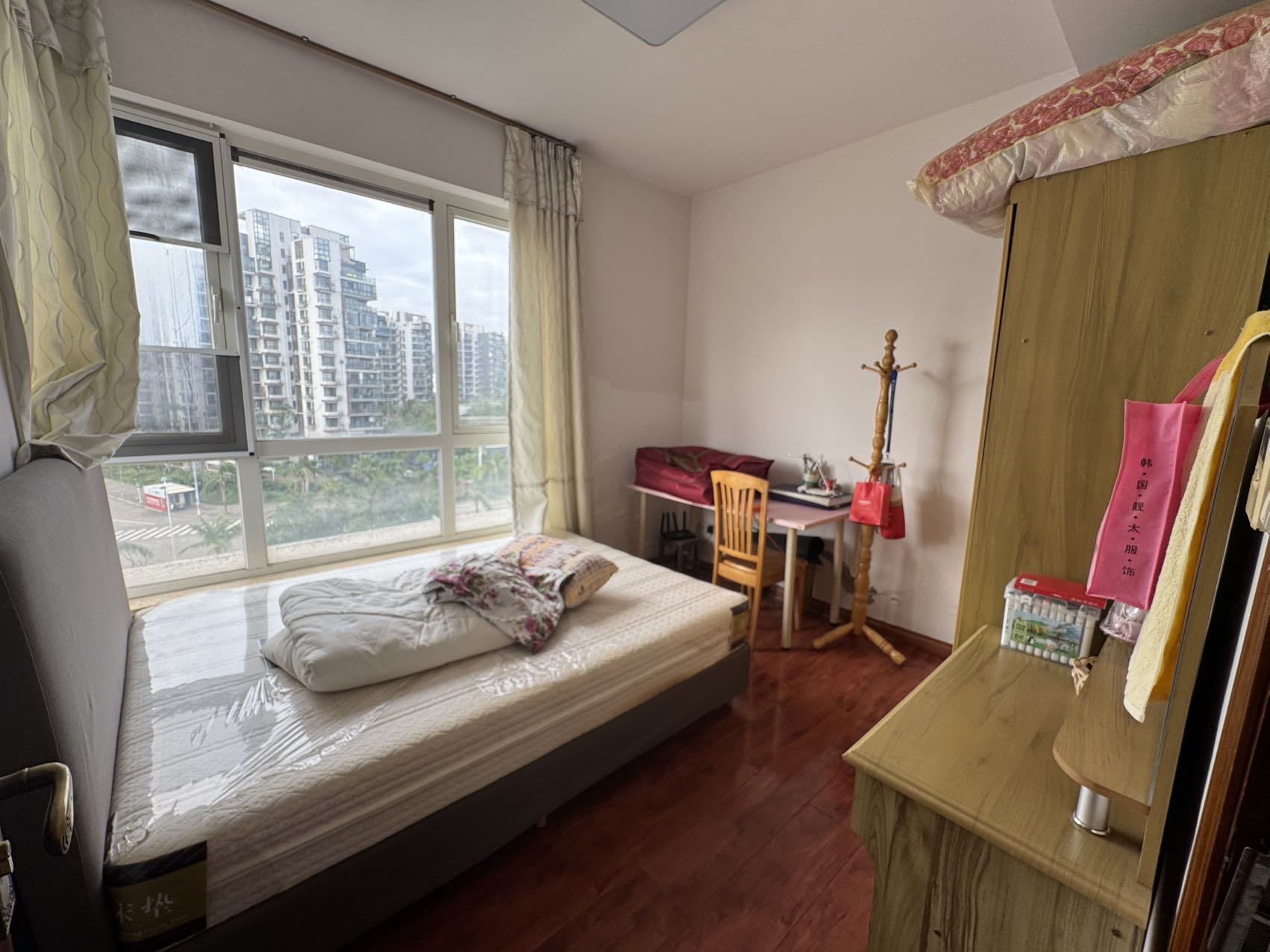 泰达天海国际  7室2厅2卫    518.0万 泰达天海国际  7室2厅2卫    518.0万室内图