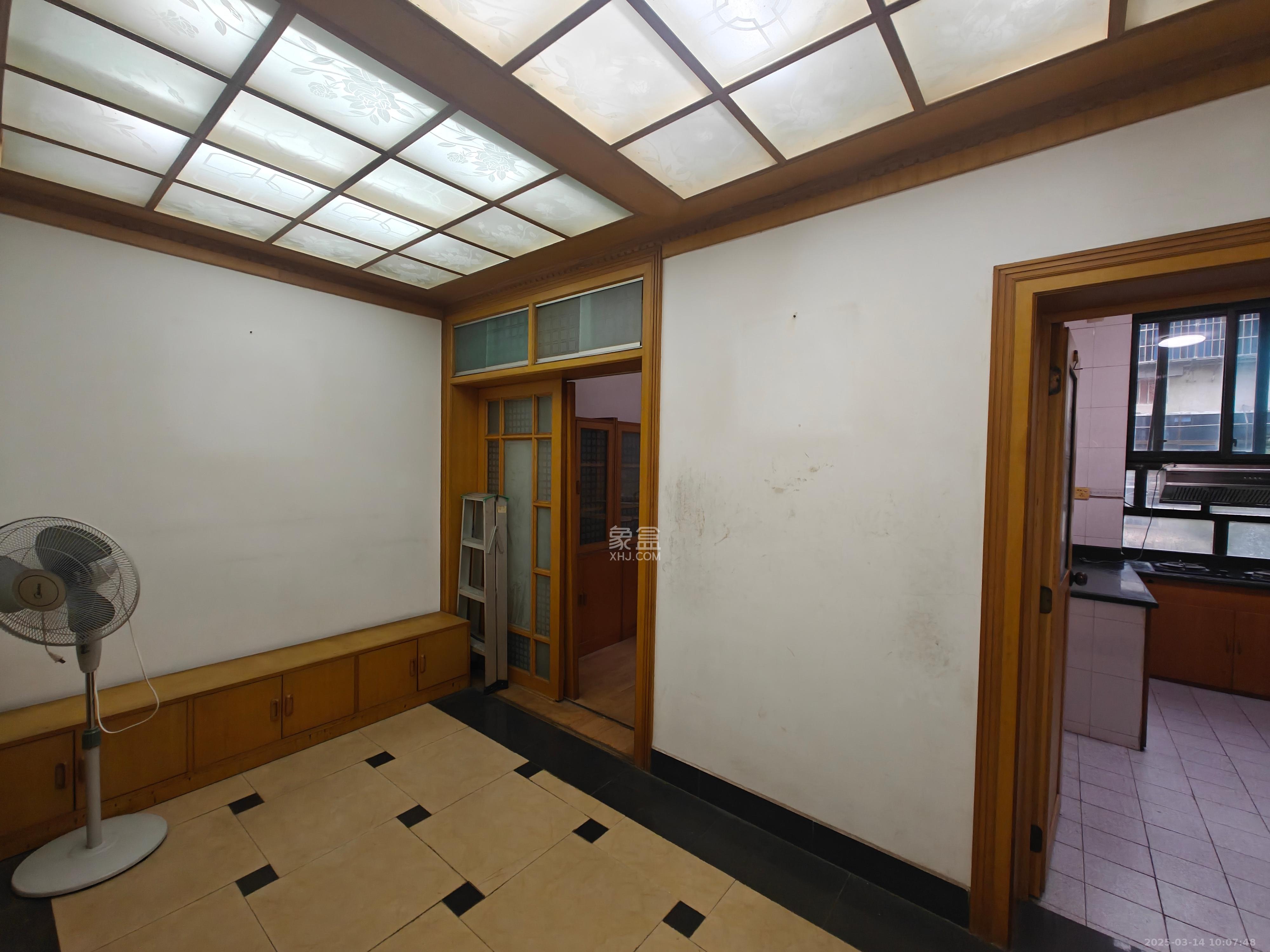 古堆山小区国家电网宿舍  3室2厅1卫   1600.00元/月室内图
