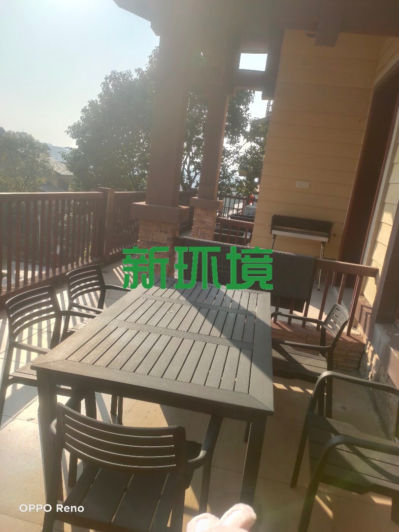 碧桂园  4室2厅2卫   258.00万客厅