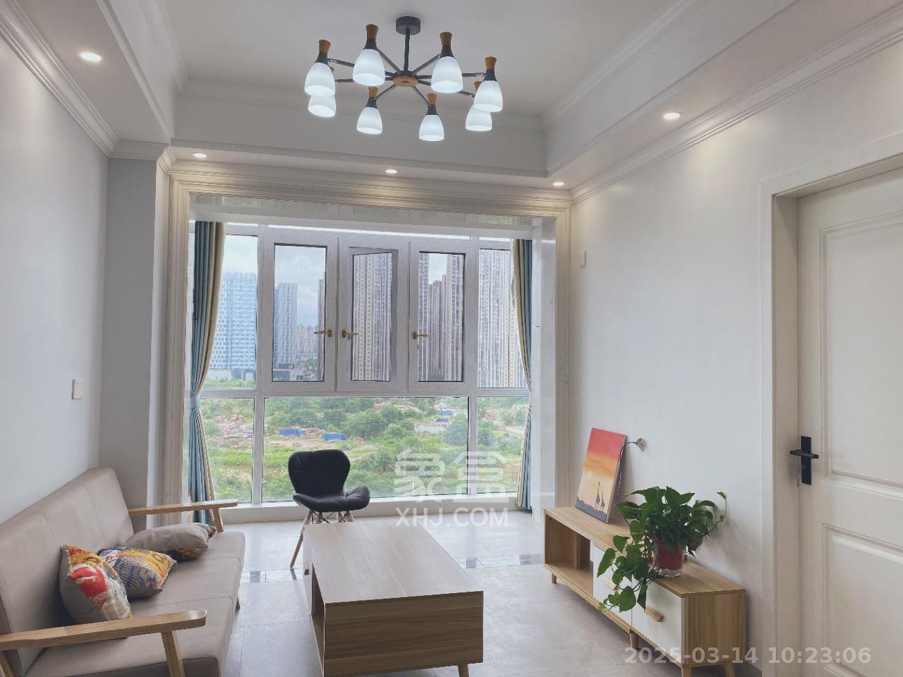 金轮星光名座 2室2厅1卫 2400.0元/月 金轮星光名座 2室2厅1卫 2400.0元/月室内图