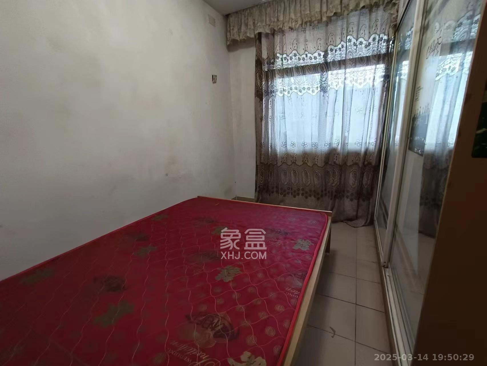 阿弥岭一二片  2室1厅1卫   1300.00元/月室内图