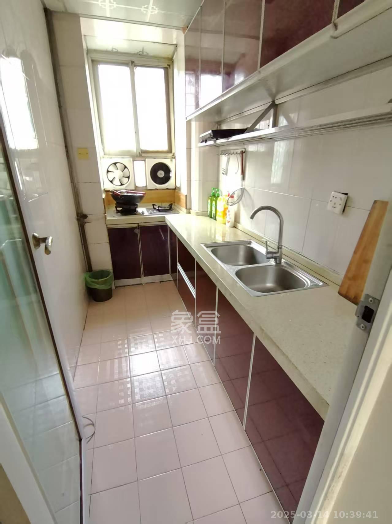 韶山路散盘 3室1厅1卫 2200.0元/月 韶山路散盘 3室1厅1卫 2200.0元/月室内图