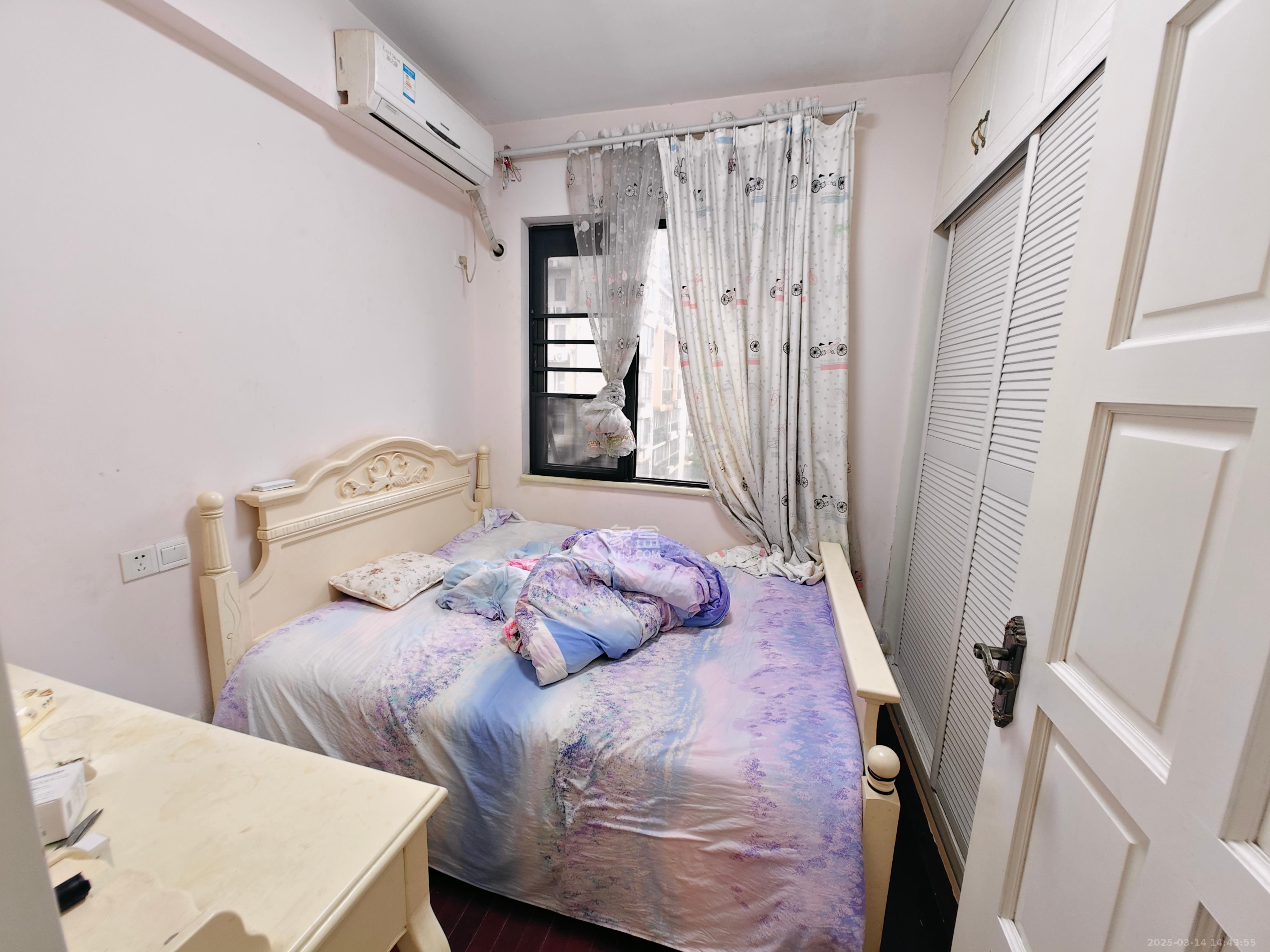 博林金谷 3室2厅1卫 2600.0元/月 博林金谷 3室2厅1卫 2600.0元/月室内图