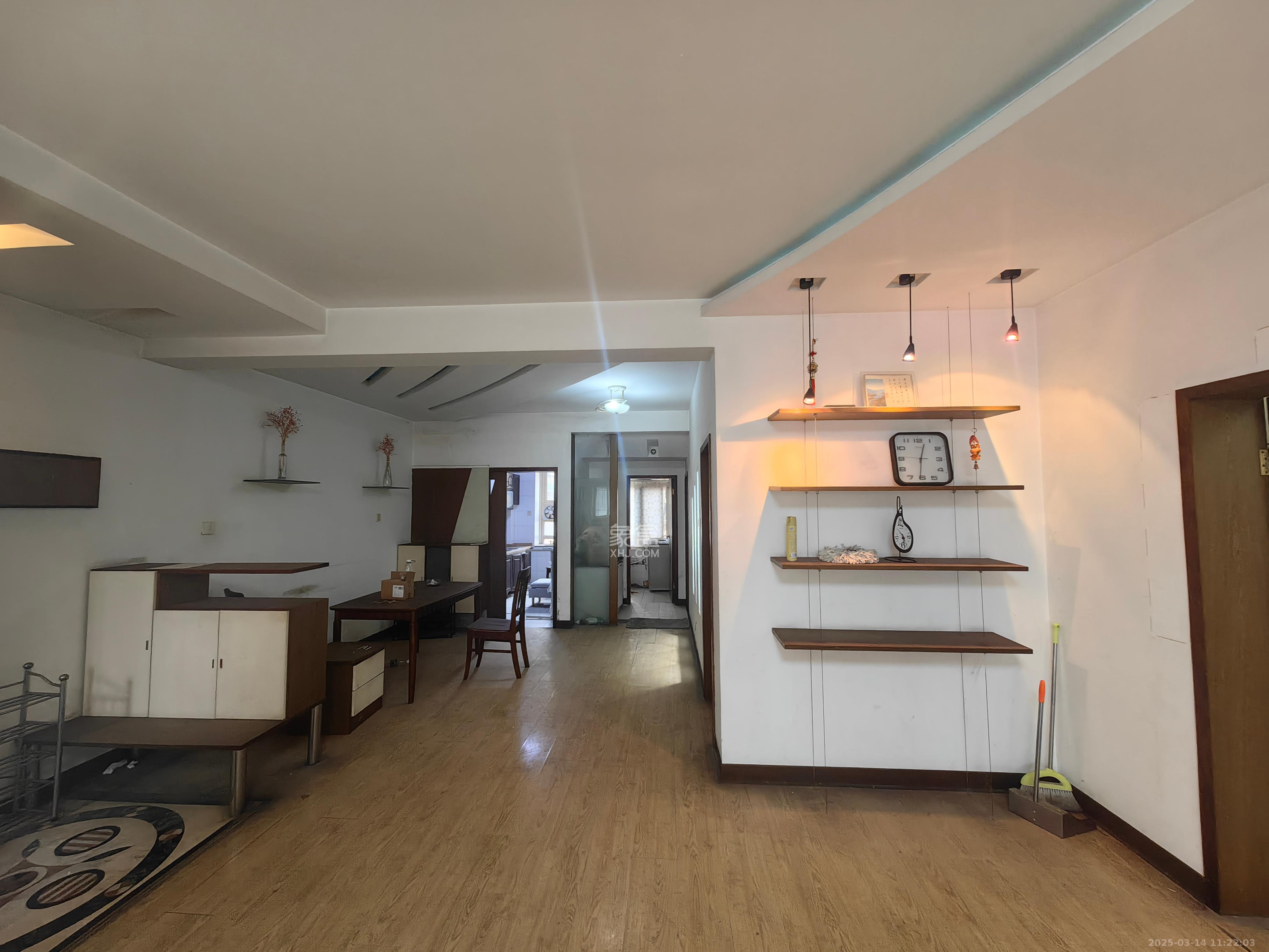 鑫天花园 3室2厅1卫 2500.0元/月 鑫天花园 3室2厅1卫 2500.0元/月户型图