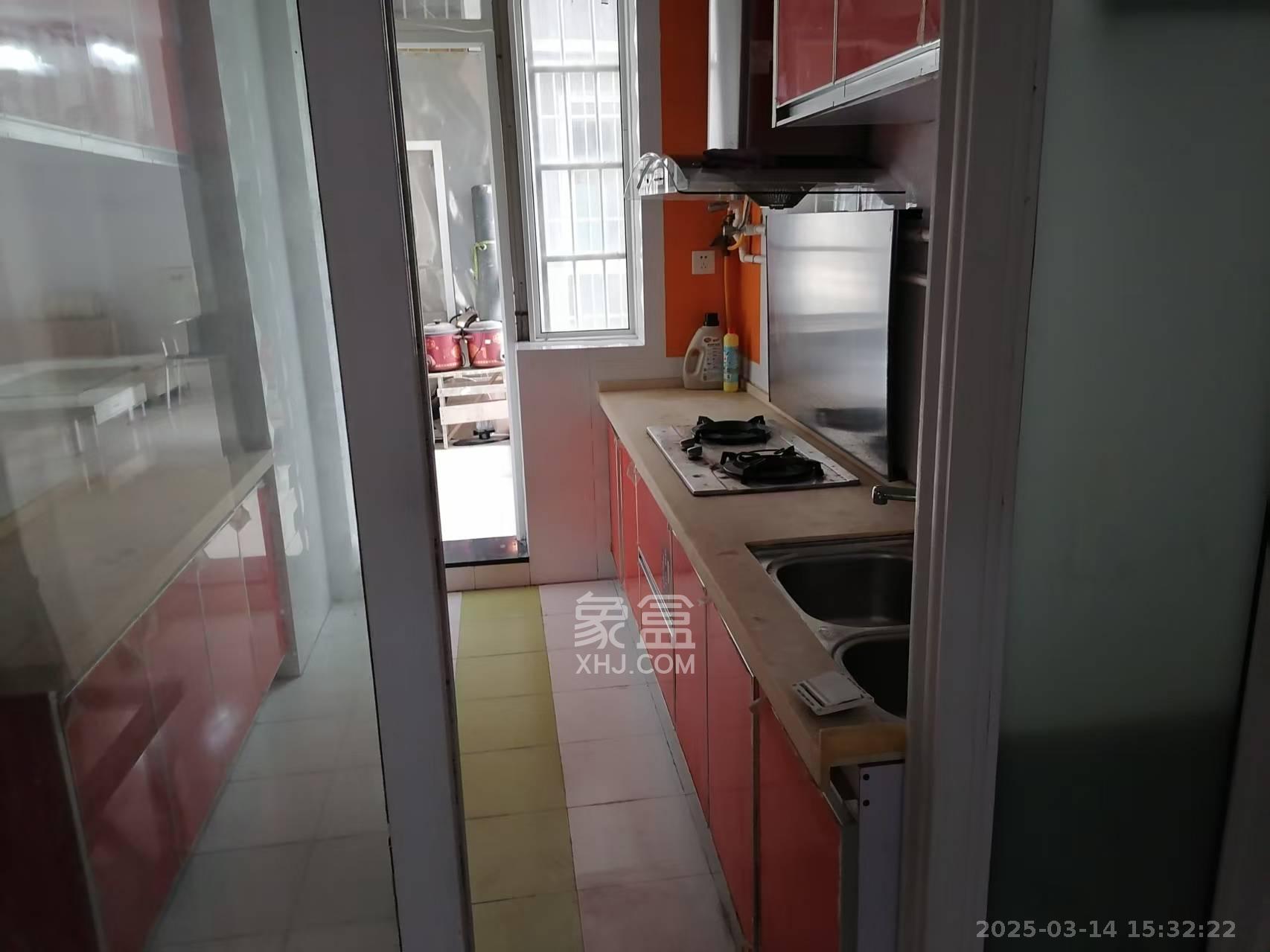 楚天家园 5室2厅1卫 10000.0元/月 楚天家园 5室2厅1卫 10000.0元/月室内图