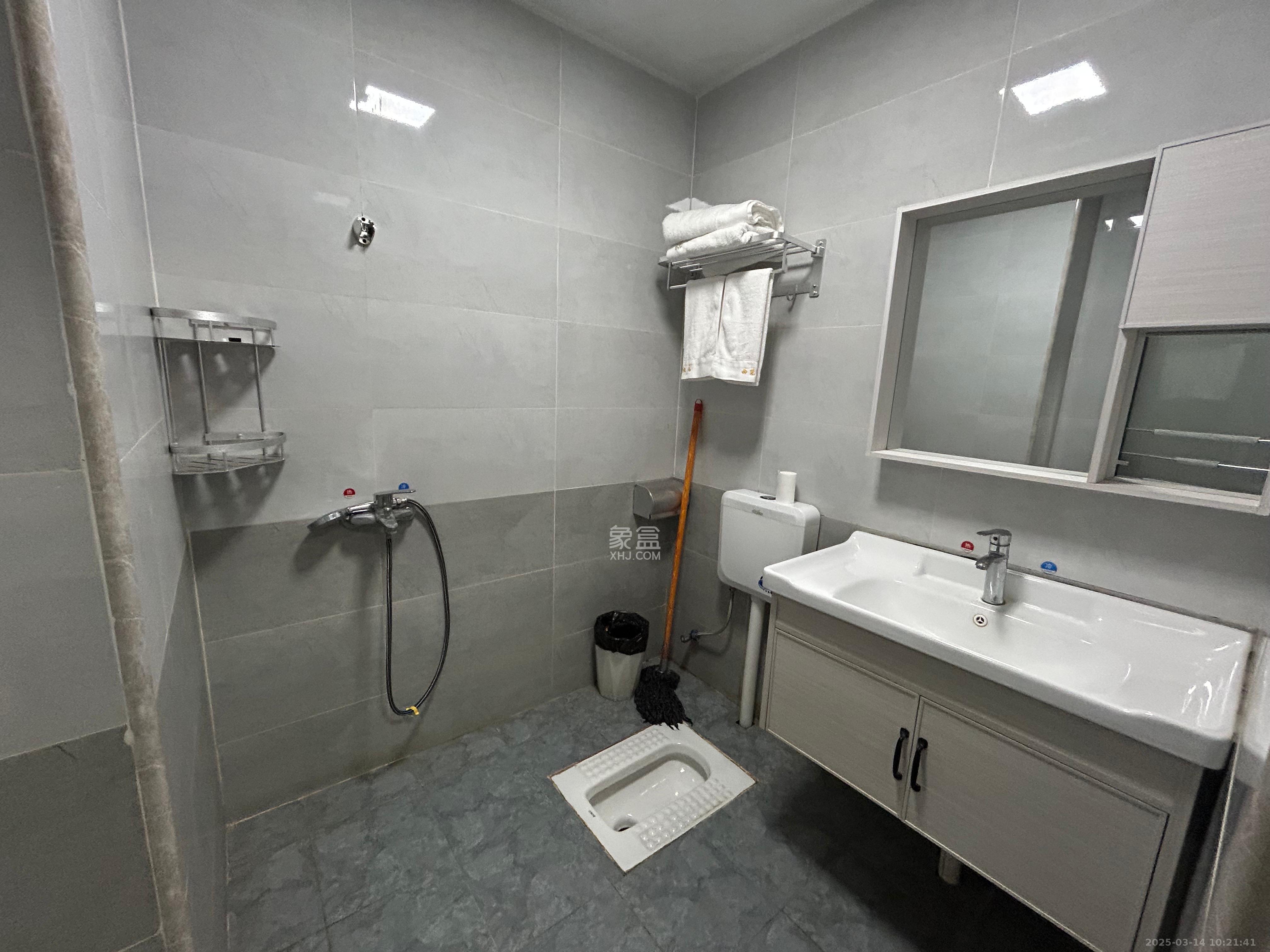 明发国际城 1室1厅1卫 1500.0元/月 明发国际城 1室1厅1卫 1500.0元/月室内图