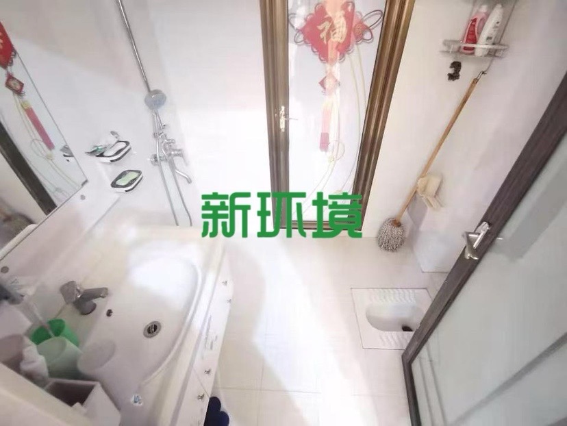 丽景天下一期  2室1厅1卫   48.00万客厅