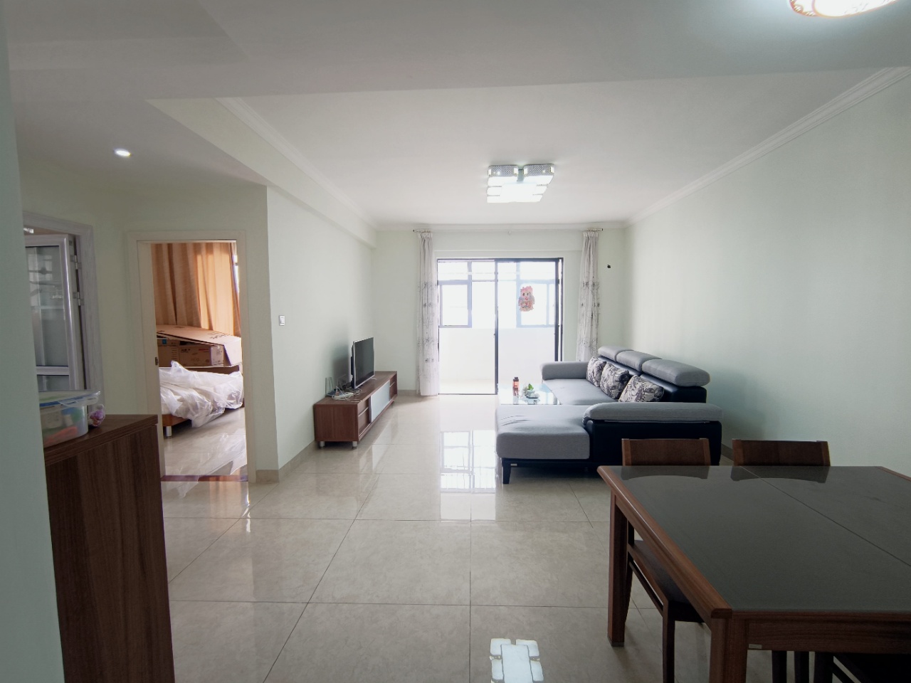 家顺花园 2室2厅1卫 123.0万 家顺花园 2室2厅1卫 123.0万室内图