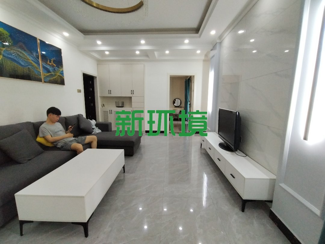 御花园 3室2厅1卫 1700.00元/月 御花园 3室2厅1卫 1700.00元/月室内图