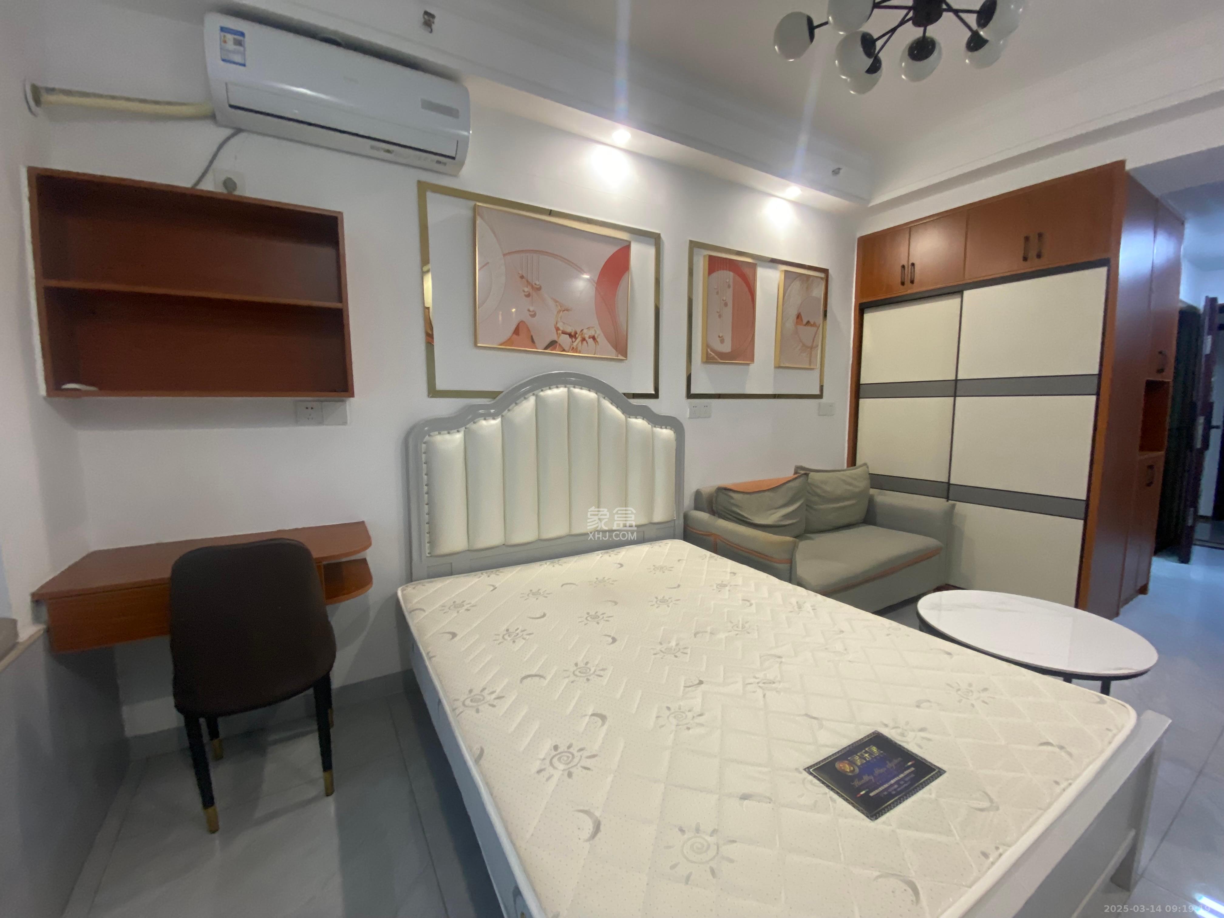 保利麓谷林语I区 1室1厅1卫 1500.0元/月 保利麓谷林语I区 1室1厅1卫 1500.0元/月室内图