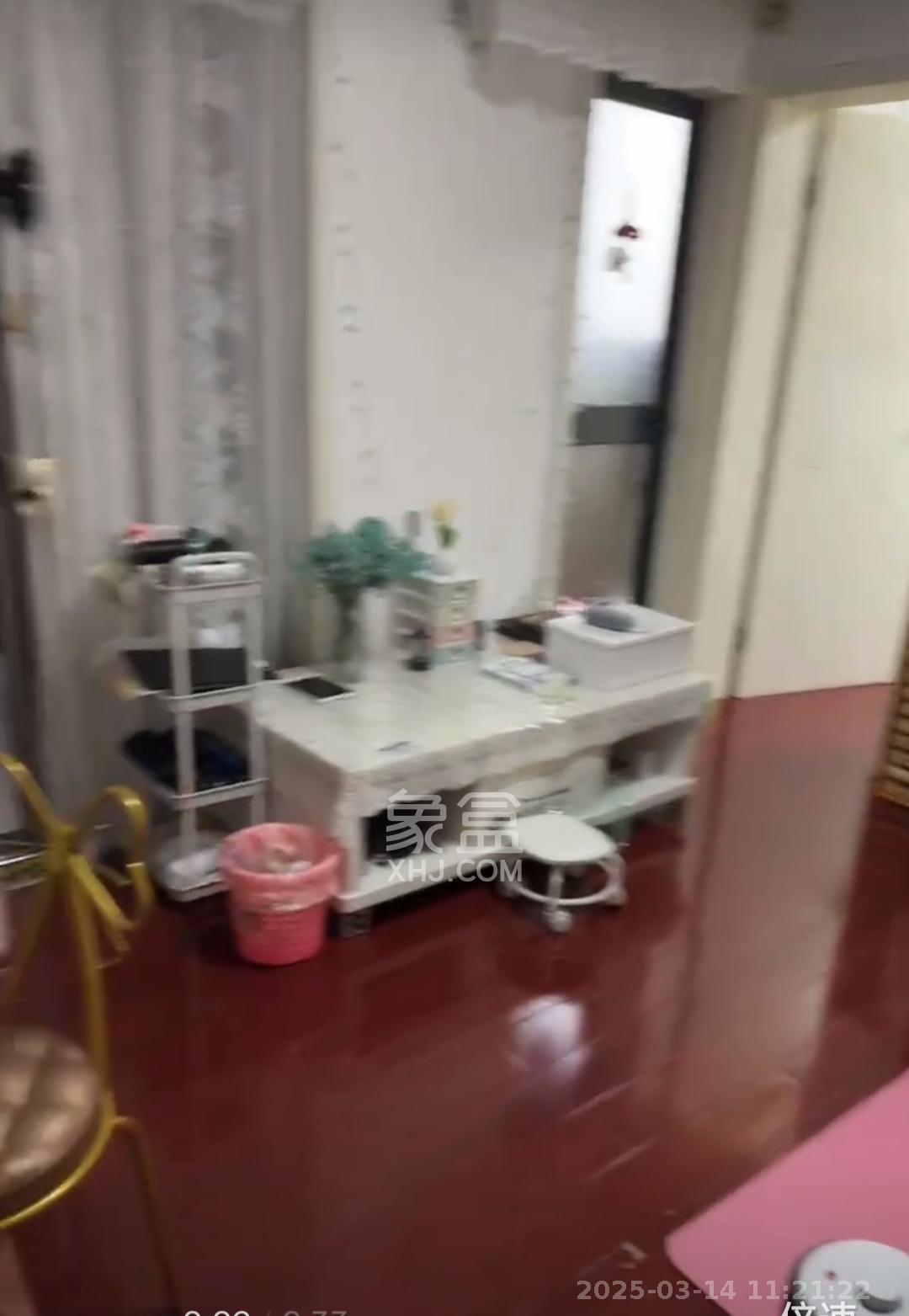 锦湘国际星城三期(锦绣苑) 1室1厅1卫 1800.0元/月 锦湘国际星城三期(锦绣苑) 1室1厅1卫 1800.0元/月室内图