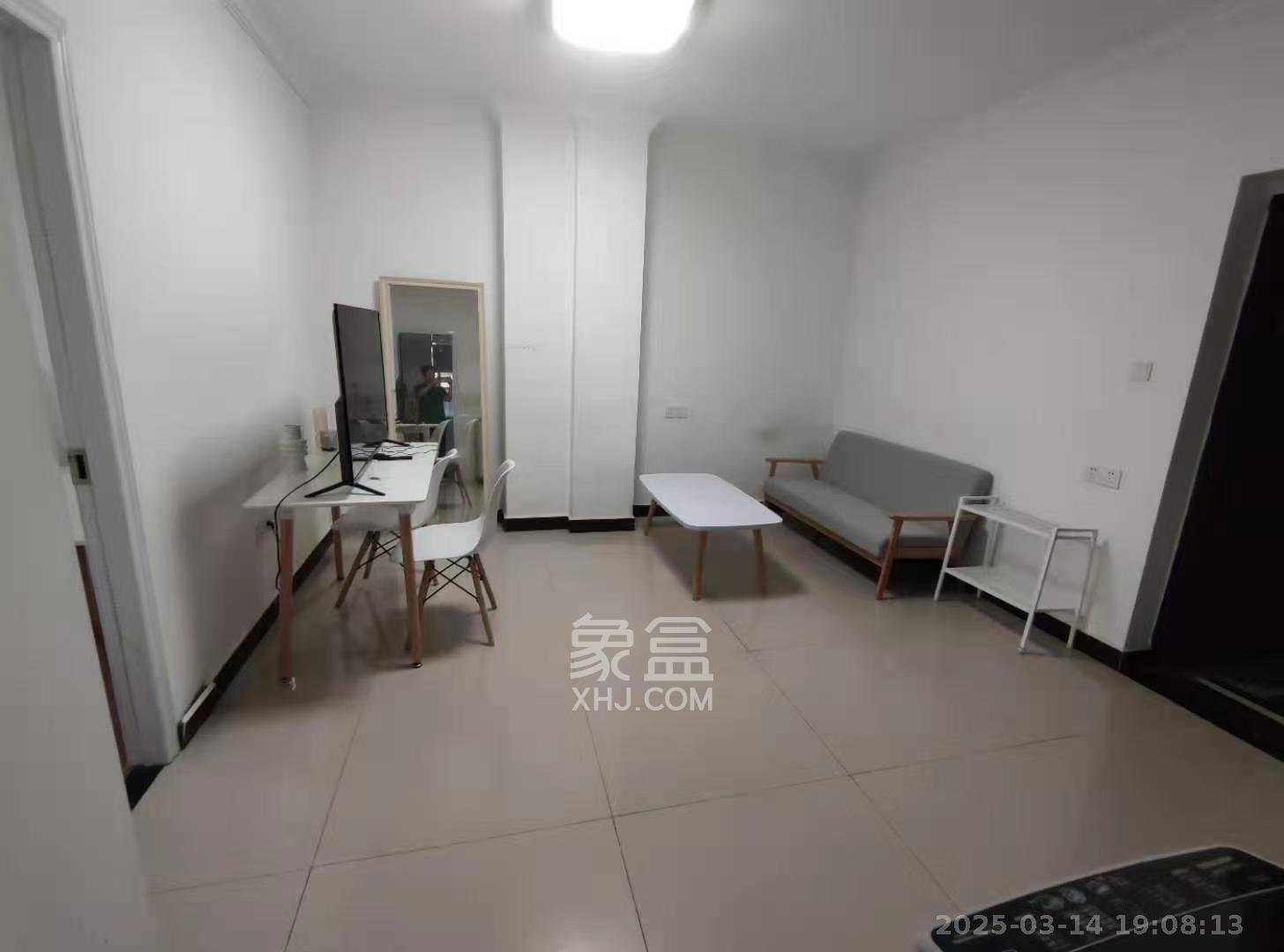 保利西海岸B区  2室1厅1卫   2200.00元/月室内图