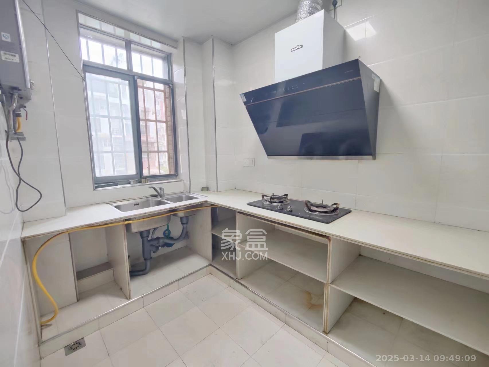 万煦园 4室2厅2卫 2000.0元/月 万煦园 4室2厅2卫 2000.0元/月室内图