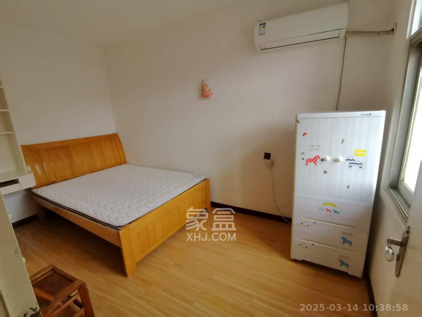 韶山路散盘 3室1厅1卫 2200.0元/月 韶山路散盘 3室1厅1卫 2200.0元/月室内图