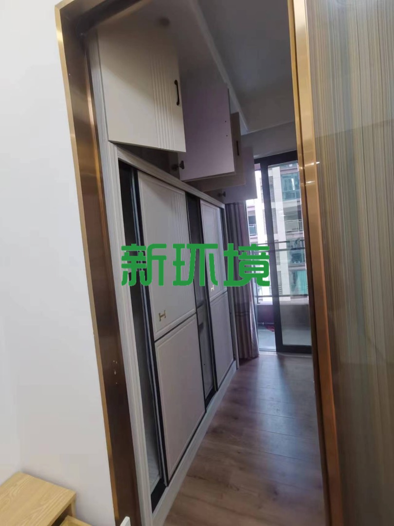 中天鹭鸶湾三期  1室1厅1卫   1300.00元/月室内图