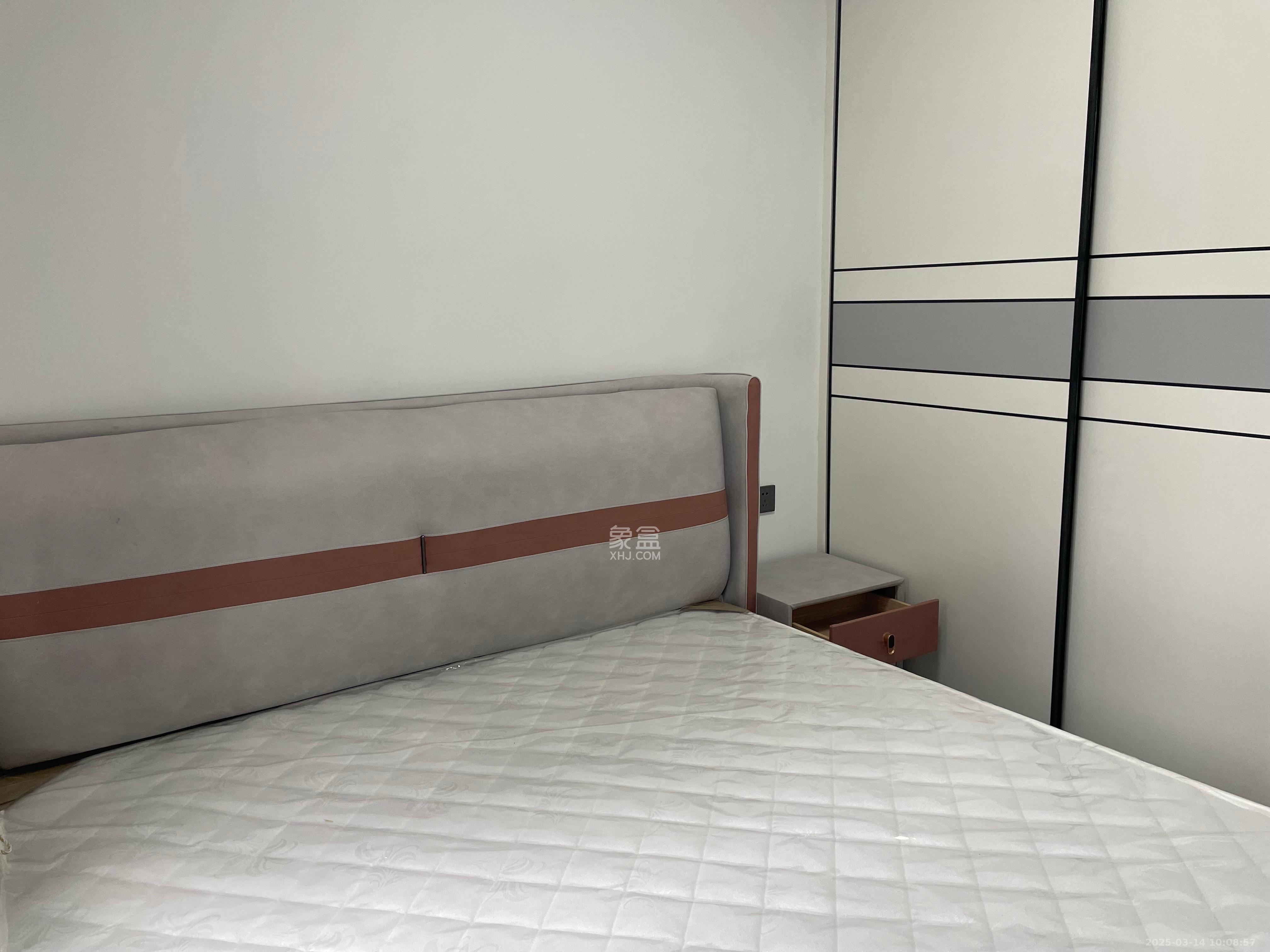 勤诚达境界城 4室2厅2卫 2600.0元/月 勤诚达境界城 4室2厅2卫 2600.0元/月室内图