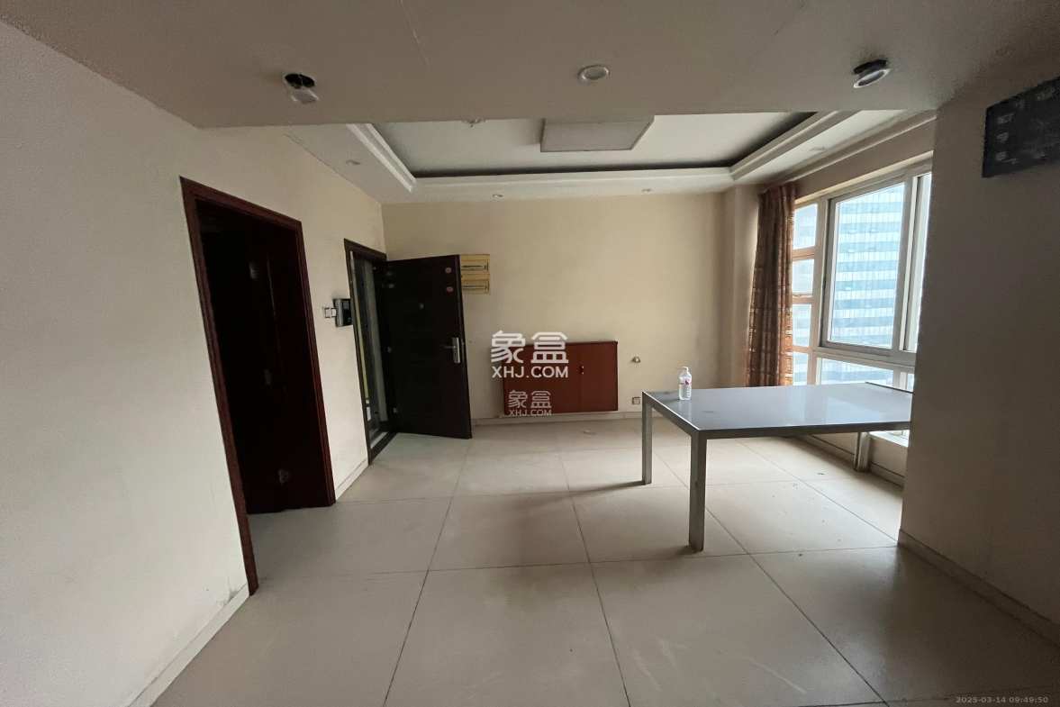 新世纪花苑  4室2厅2卫    4200.0元/月 新世纪花苑  4室2厅2卫    4200.0元/月室内图