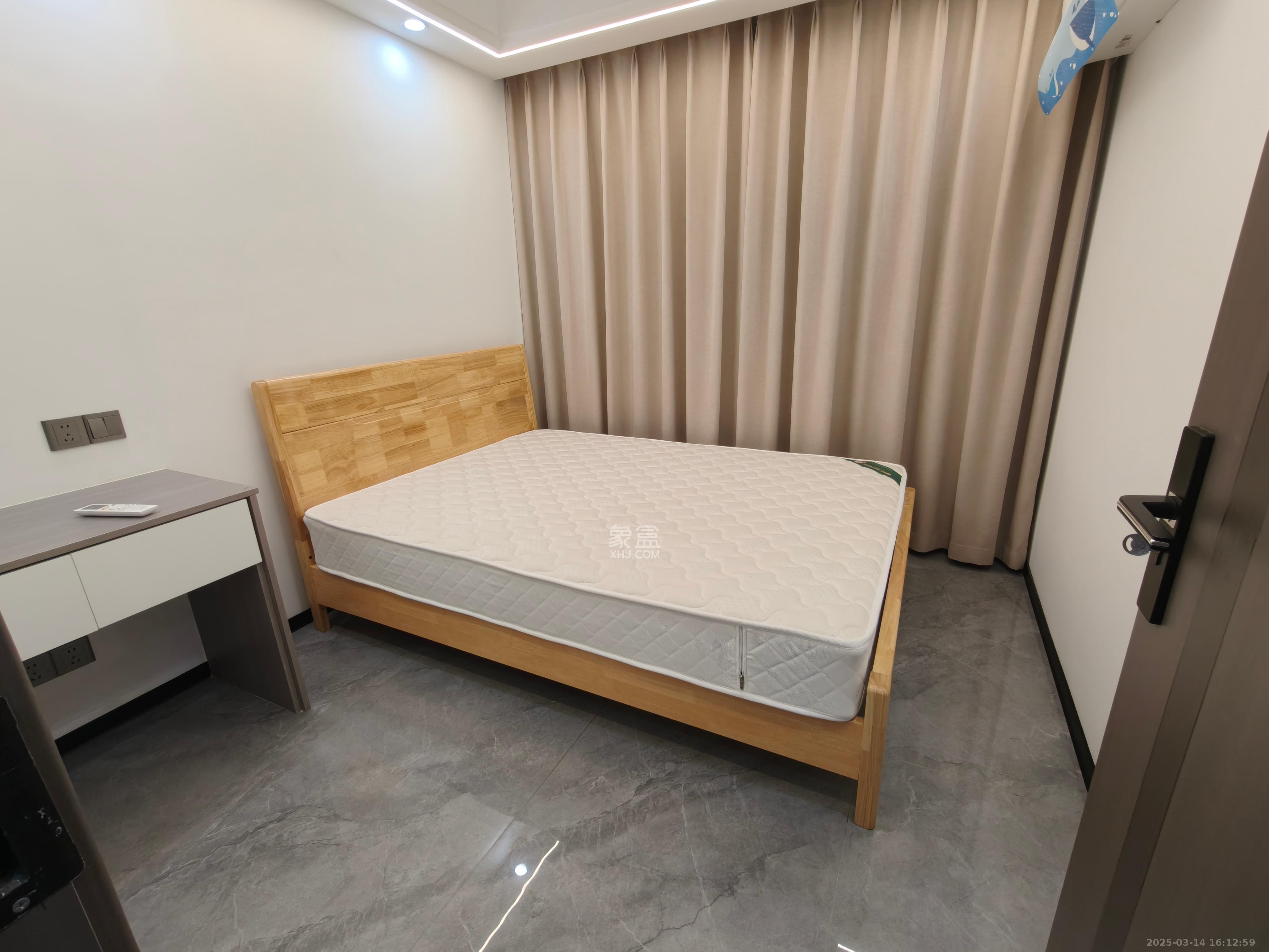 旭辉香樟公馆  3室2厅2卫   3500.00元/月室内图