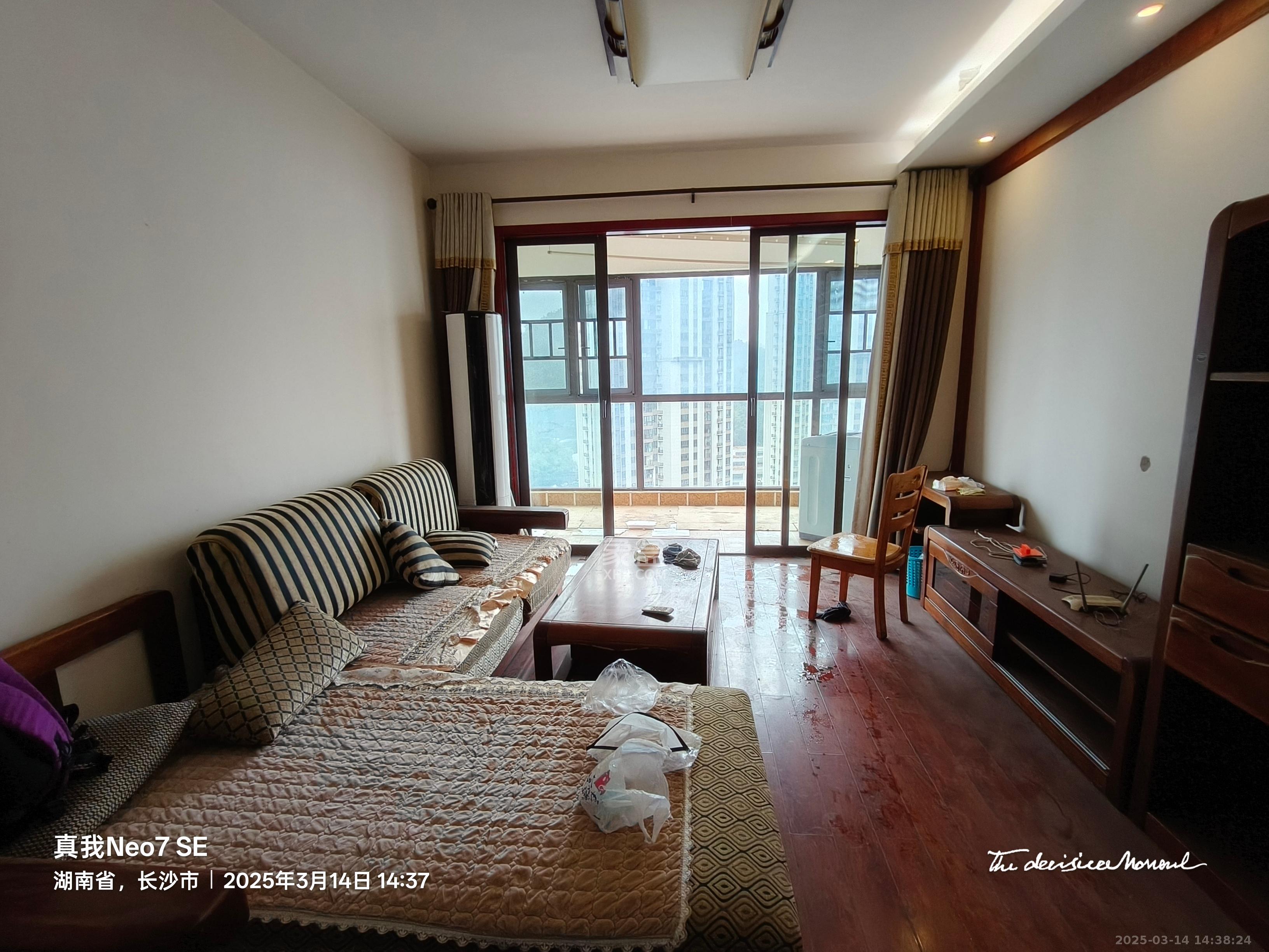 佳兆业云顶梅溪湖(佳兆业梅溪荟)  1室0厅0卫    3000.0元/月 佳兆业云顶梅溪湖(佳兆业梅溪荟)  1室0厅0卫    3000.0元/月