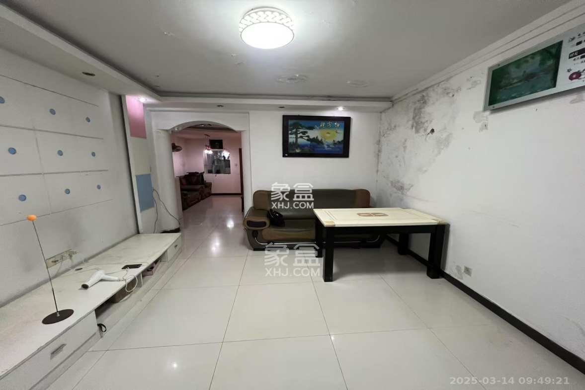 鑫湘佳园 2室1厅1卫 1800.0元/月 鑫湘佳园 2室1厅1卫 1800.0元/月室内图