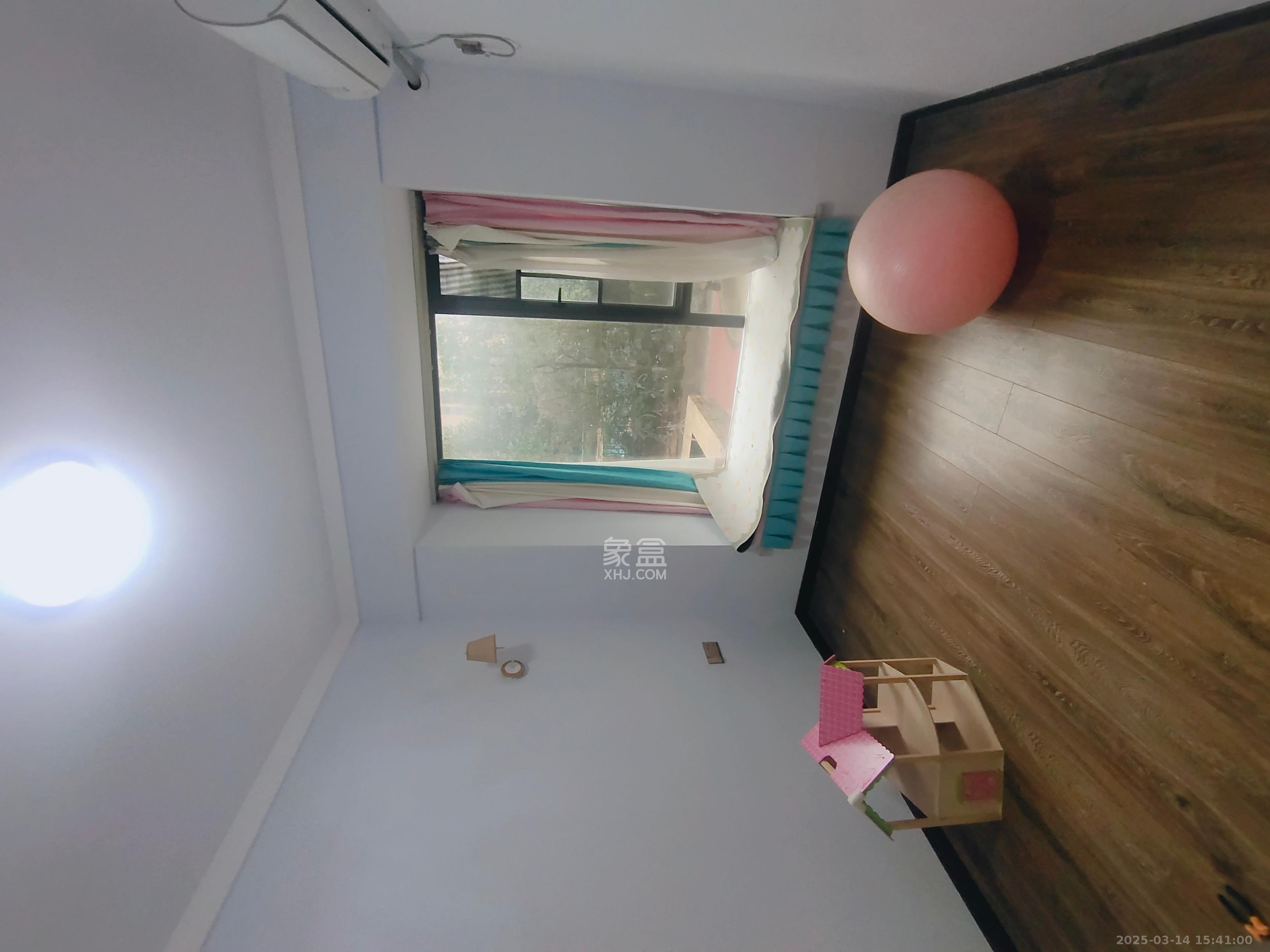 鑫远御文台一期  4室2厅2卫    2800.0元/月 鑫远御文台一期  4室2厅2卫    2800.0元/月室内图