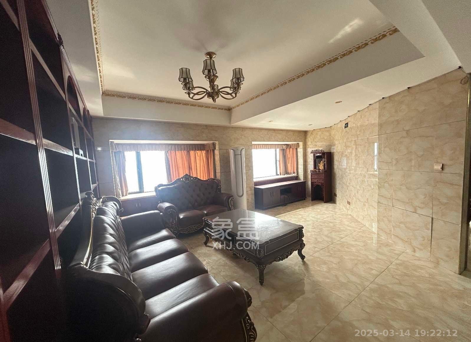 建安新商汇  4室2厅1卫    13800.0元/月 建安新商汇  4室2厅1卫    13800.0元/月室内图