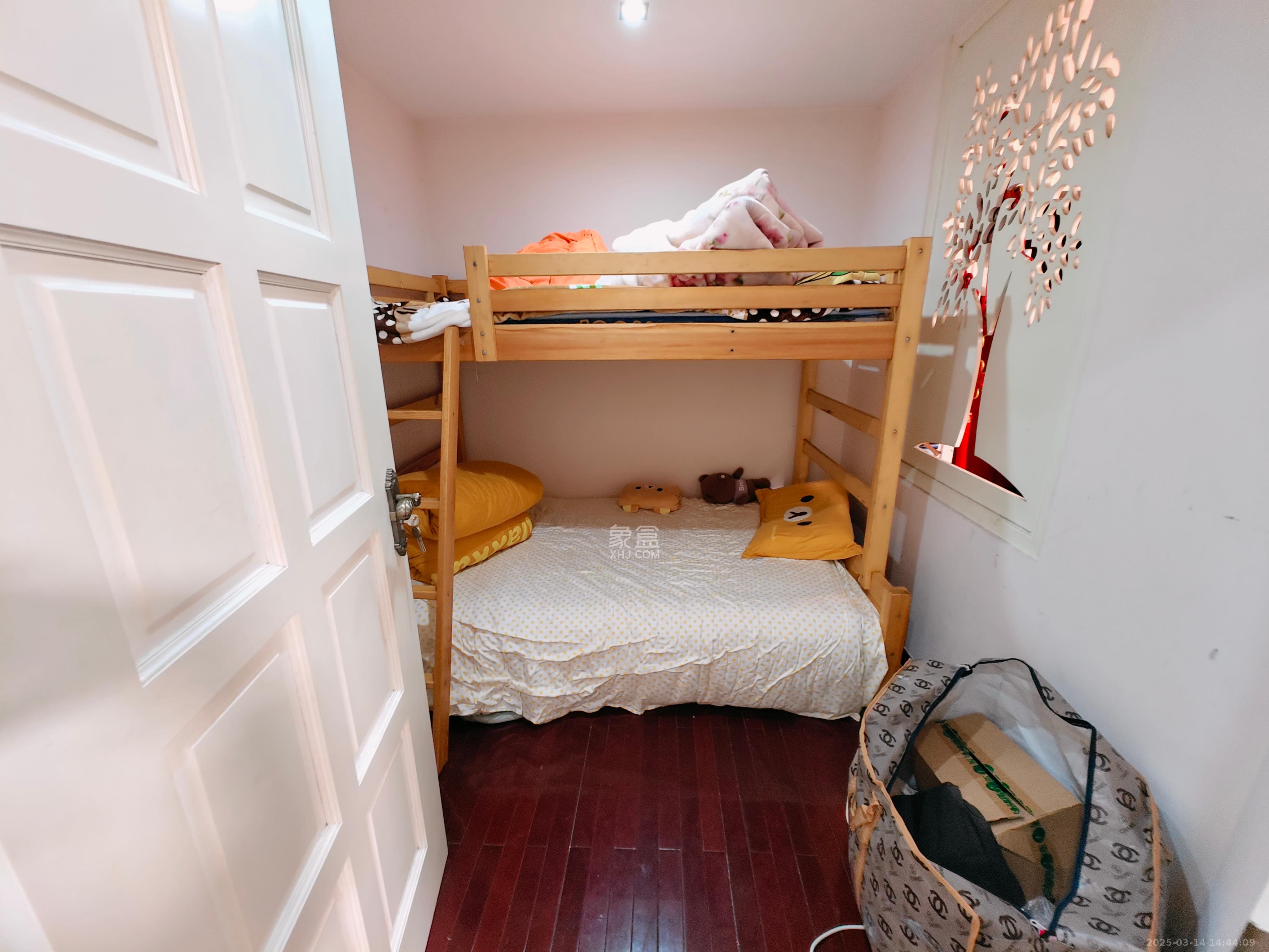 博林金谷 3室2厅1卫 2600.0元/月 博林金谷 3室2厅1卫 2600.0元/月室内图