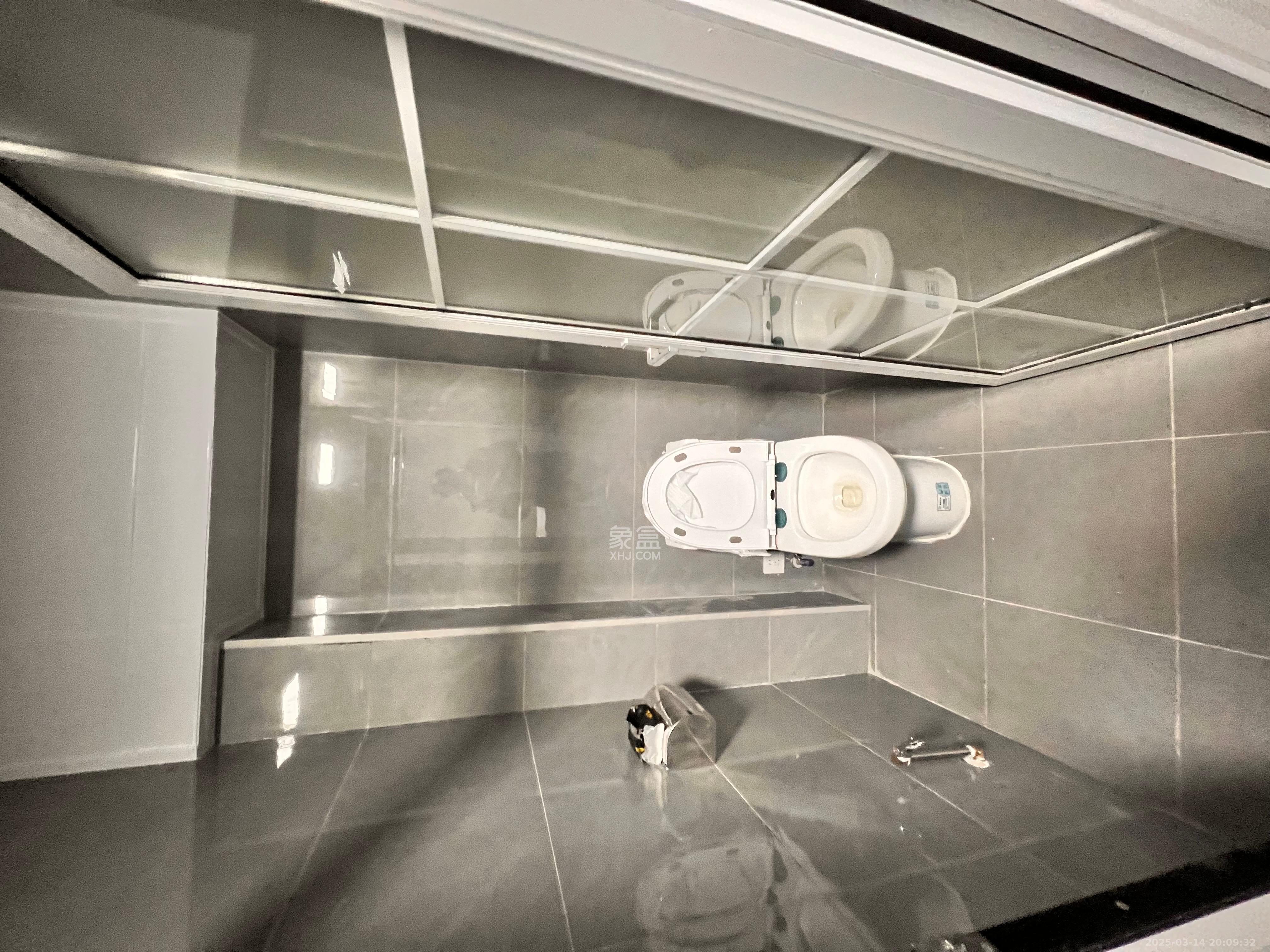 花鼓戏剧院宿舍 3室2厅1卫 3200.0元/月 花鼓戏剧院宿舍 3室2厅1卫 3200.0元/月室内图