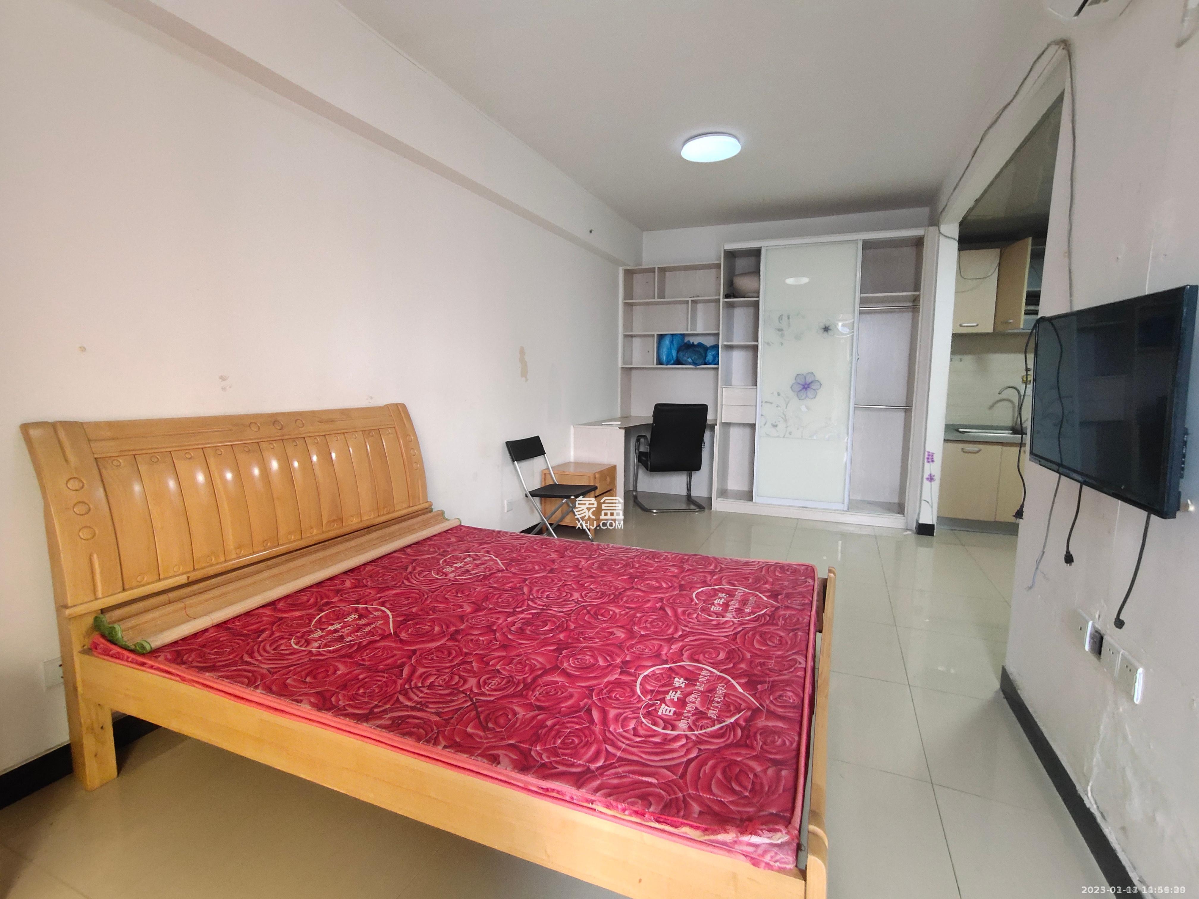 君悦紫园  1室1厅1卫    1600.0元/月 君悦紫园  1室1厅1卫    1600.0元/月室内图