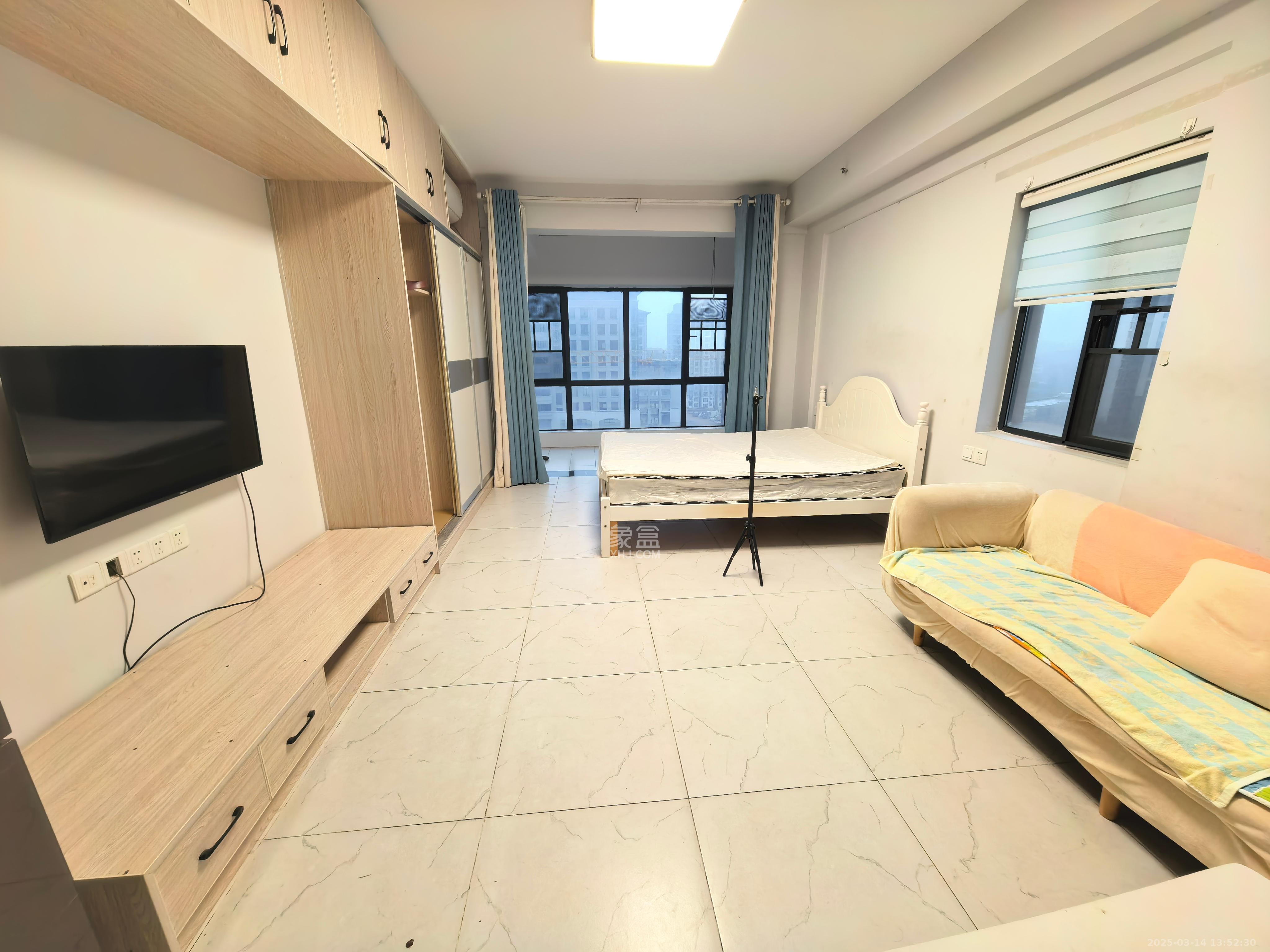 润芳园  1室1厅1卫   1700.00元/月室内图
