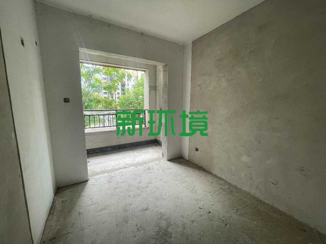 东宸江山里  1室0厅0卫   67.80万客厅