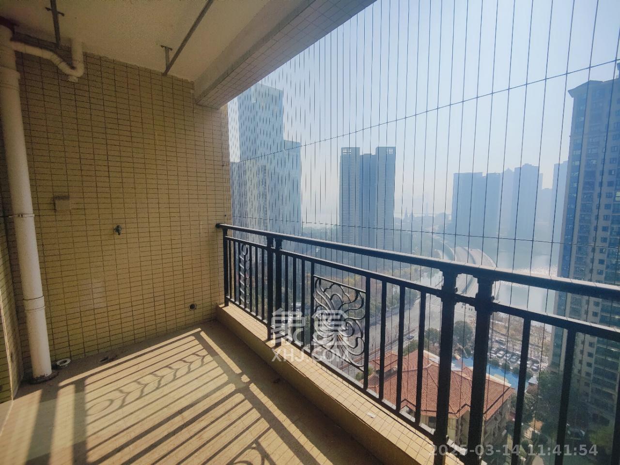 恒大御景湾 3室2厅1卫 3000.0元/月 恒大御景湾 3室2厅1卫 3000.0元/月室内图