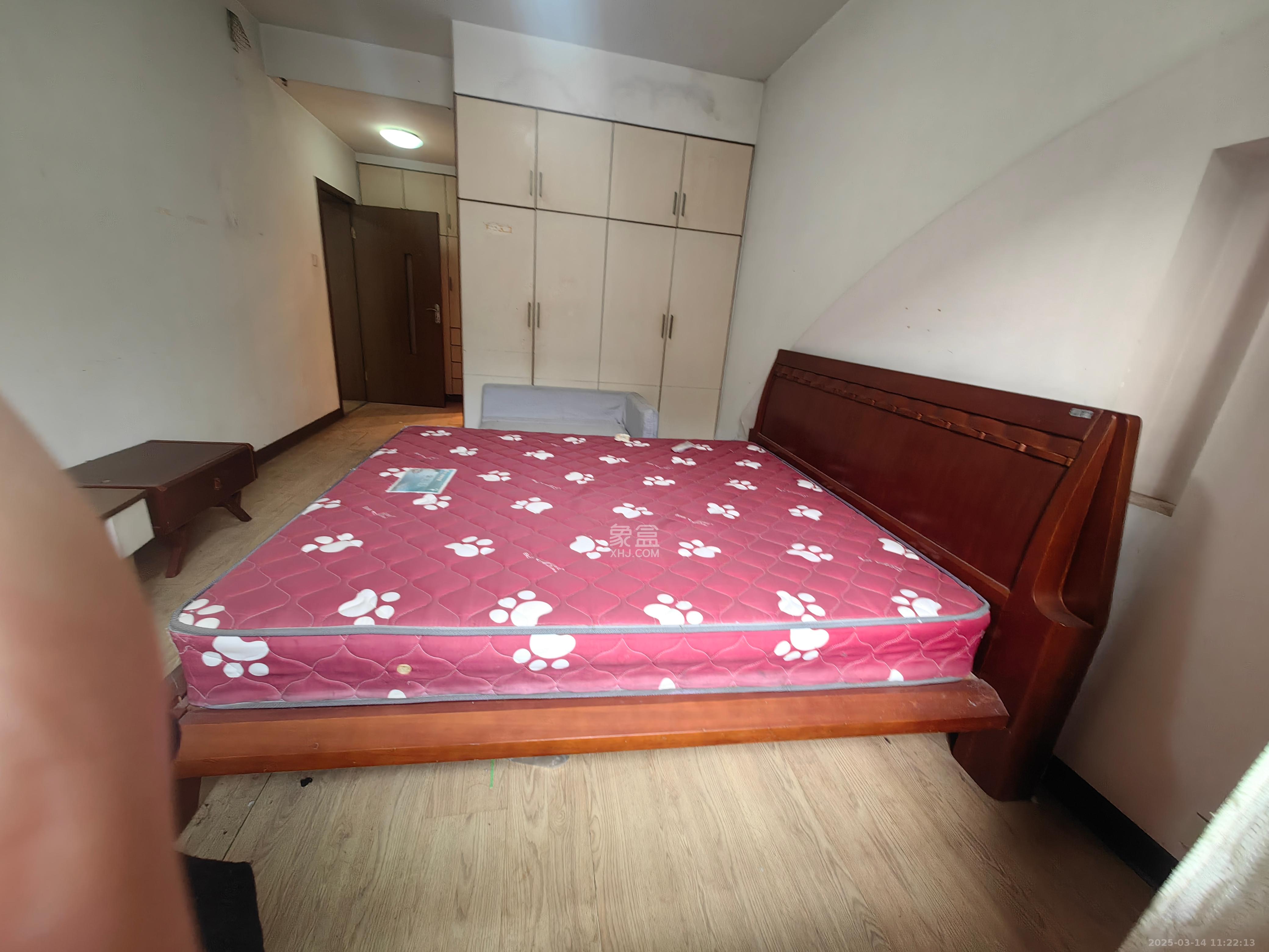 鑫天花园 3室2厅1卫 2500.0元/月 鑫天花园 3室2厅1卫 2500.0元/月户型图