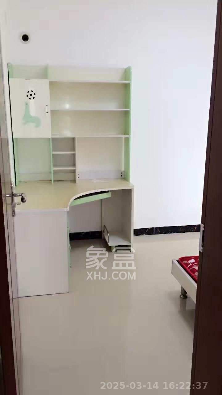 中国铁建国际城二期 3室2厅1卫 1650.0元/月 中国铁建国际城二期 3室2厅1卫 1650.0元/月室内图