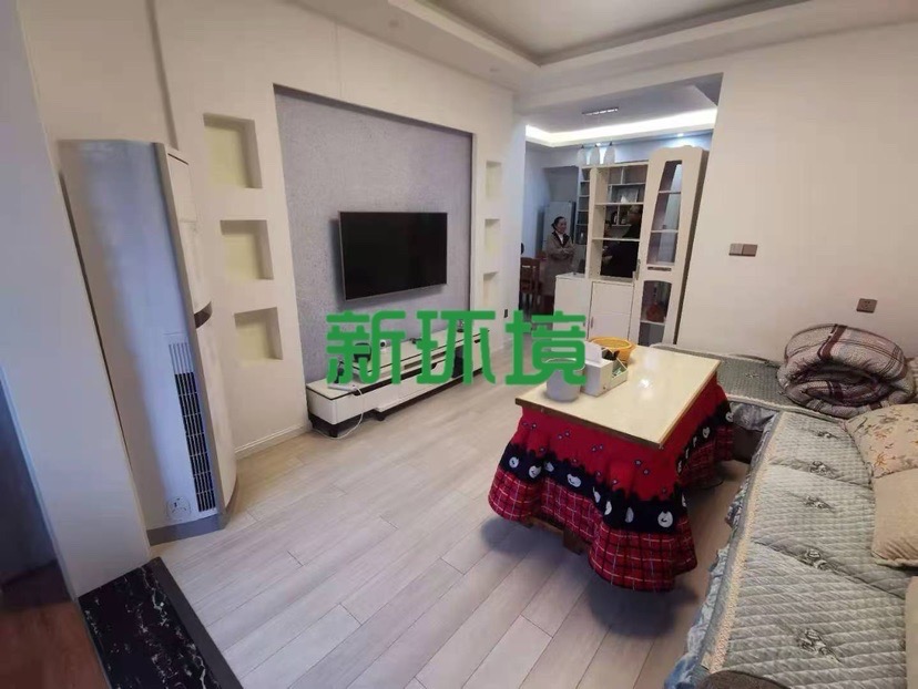 丽景天下一期  2室1厅1卫   48.00万客厅