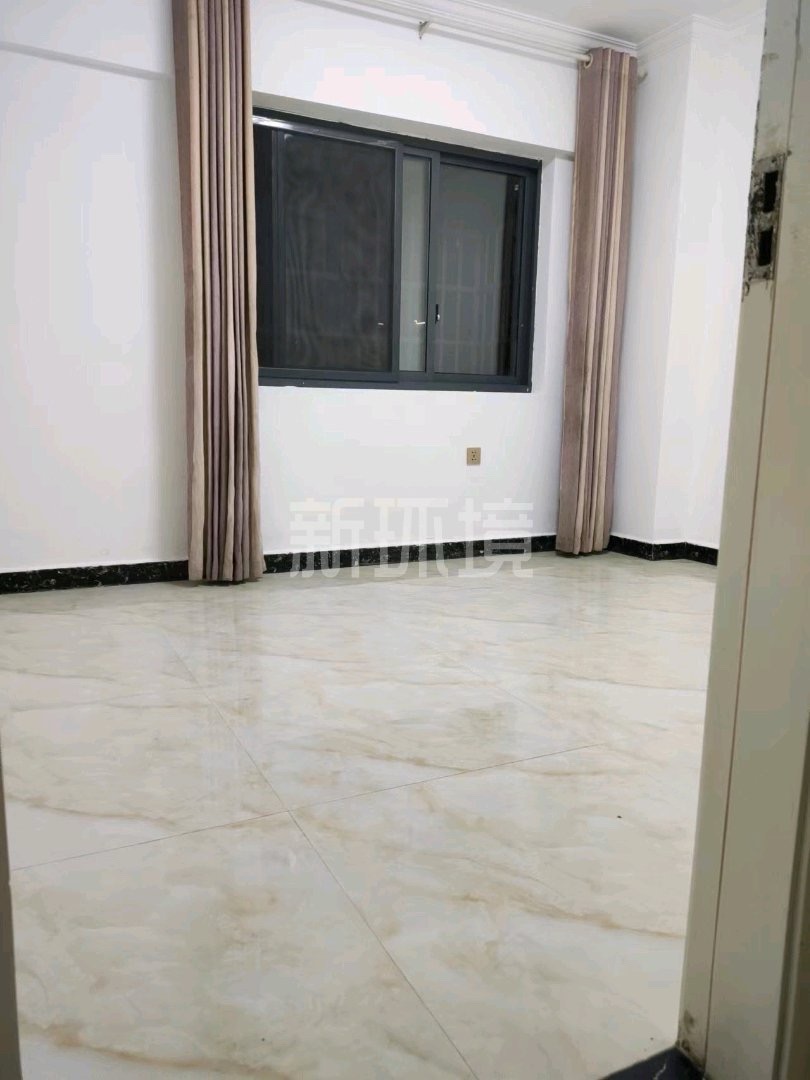 冠军二号公馆 3室2厅2卫 1800.0元/月 冠军二号公馆 3室2厅2卫 1800.0元/月室内图