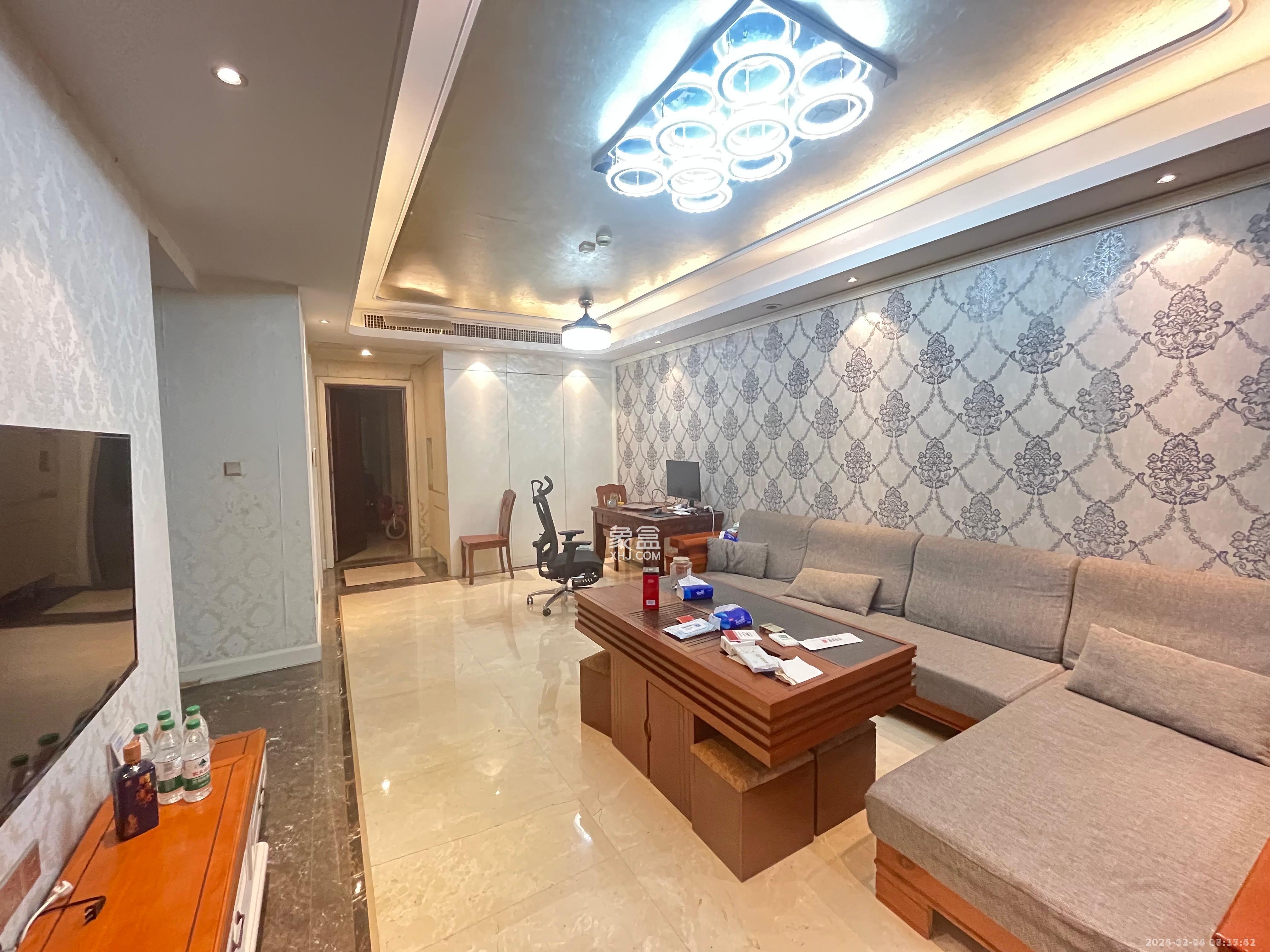 梅溪湖金茂府(金茂广场)(金茂览秀城) 3室2厅2卫 3500.0元/月 梅溪湖金茂府(金茂广场)(金茂览秀城) 3室2厅2卫 3500.0元/月室内图