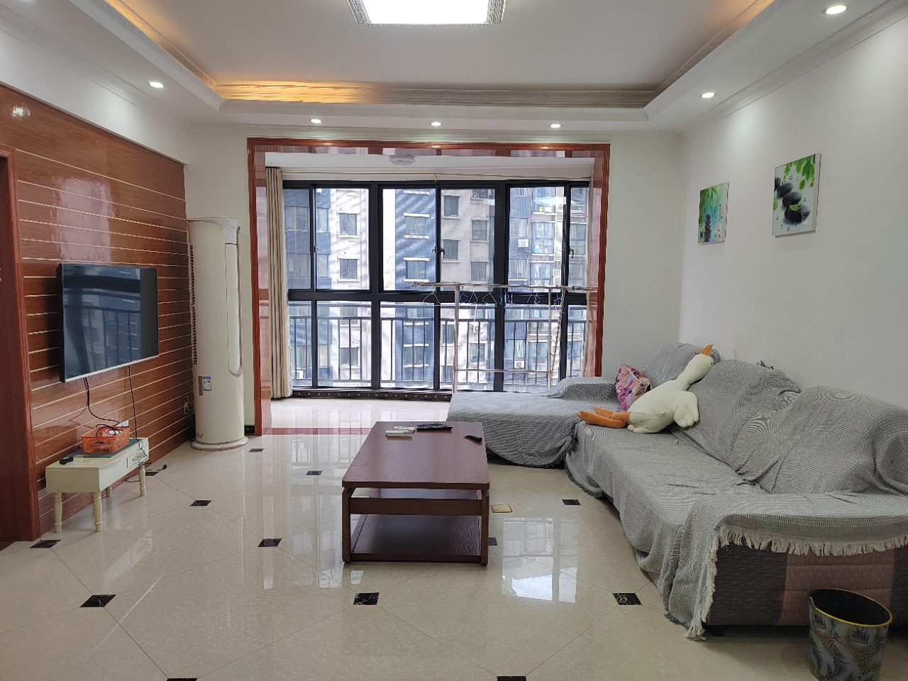 世纪嘉苑 3室2厅2卫 1800.0元/月 世纪嘉苑 3室2厅2卫 1800.0元/月室内图