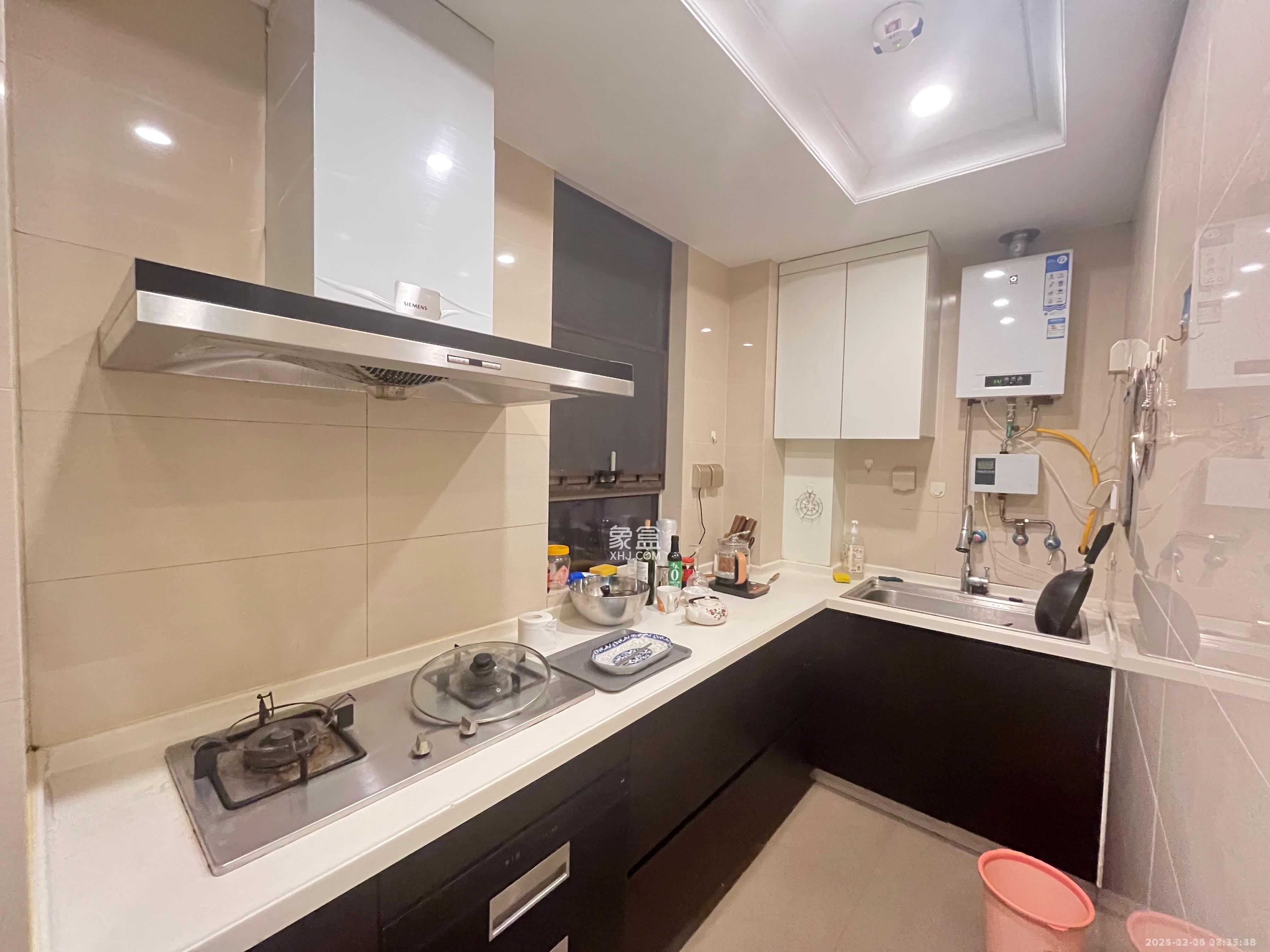 梅溪湖金茂府(金茂广场)(金茂览秀城) 3室2厅2卫 3500.0元/月 梅溪湖金茂府(金茂广场)(金茂览秀城) 3室2厅2卫 3500.0元/月室内图