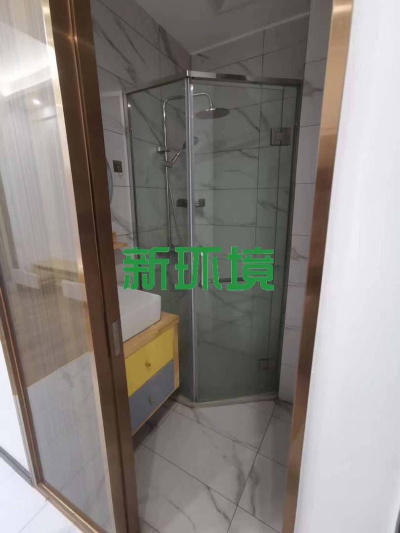 中天鹭鸶湾三期  1室1厅1卫   1300.00元/月室内图