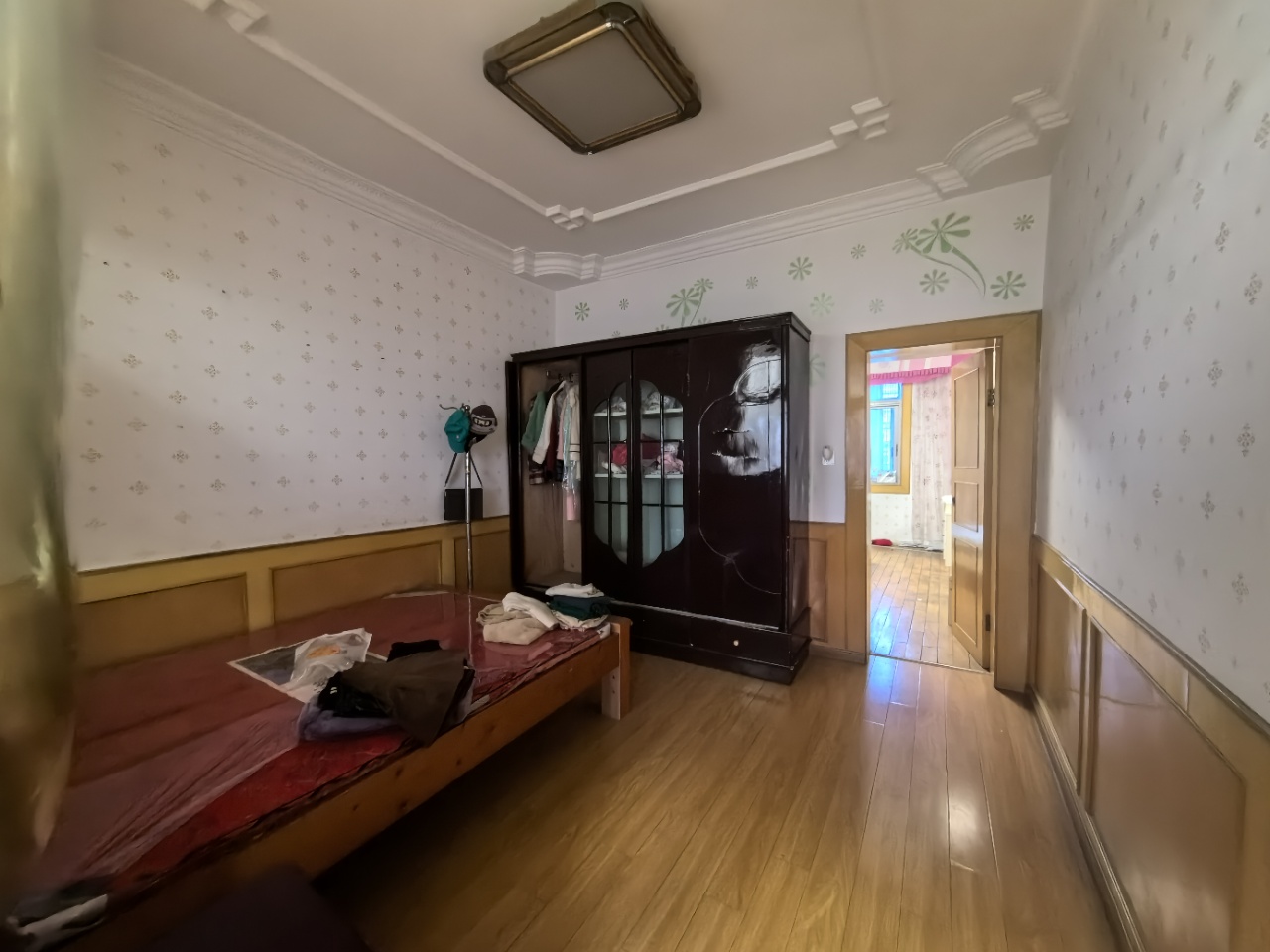 老干所家属楼 4室1厅1卫 800.0元/月 老干所家属楼 4室1厅1卫 800.0元/月室内图