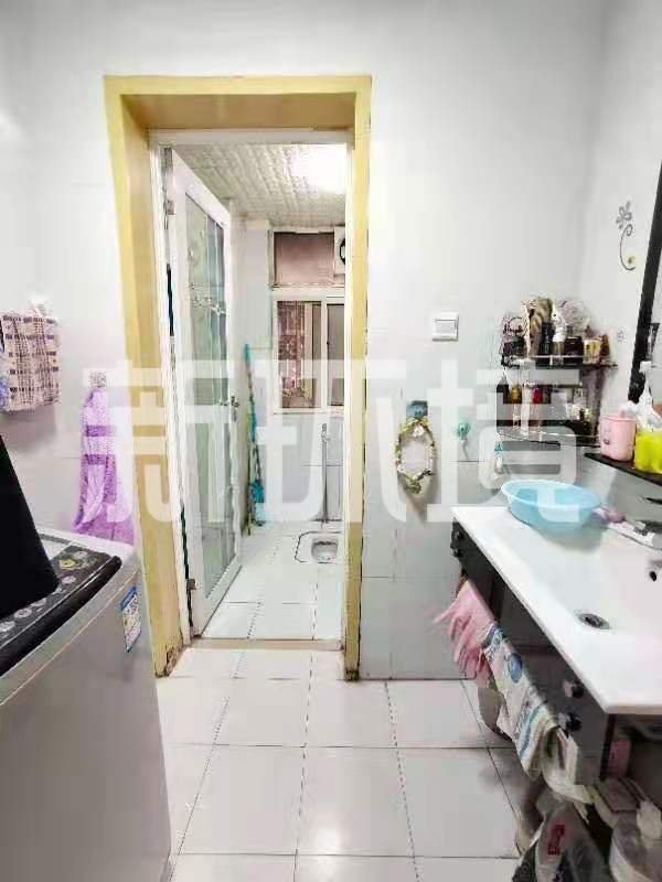 建安宿舍  3室2厅1卫   43.00万客厅