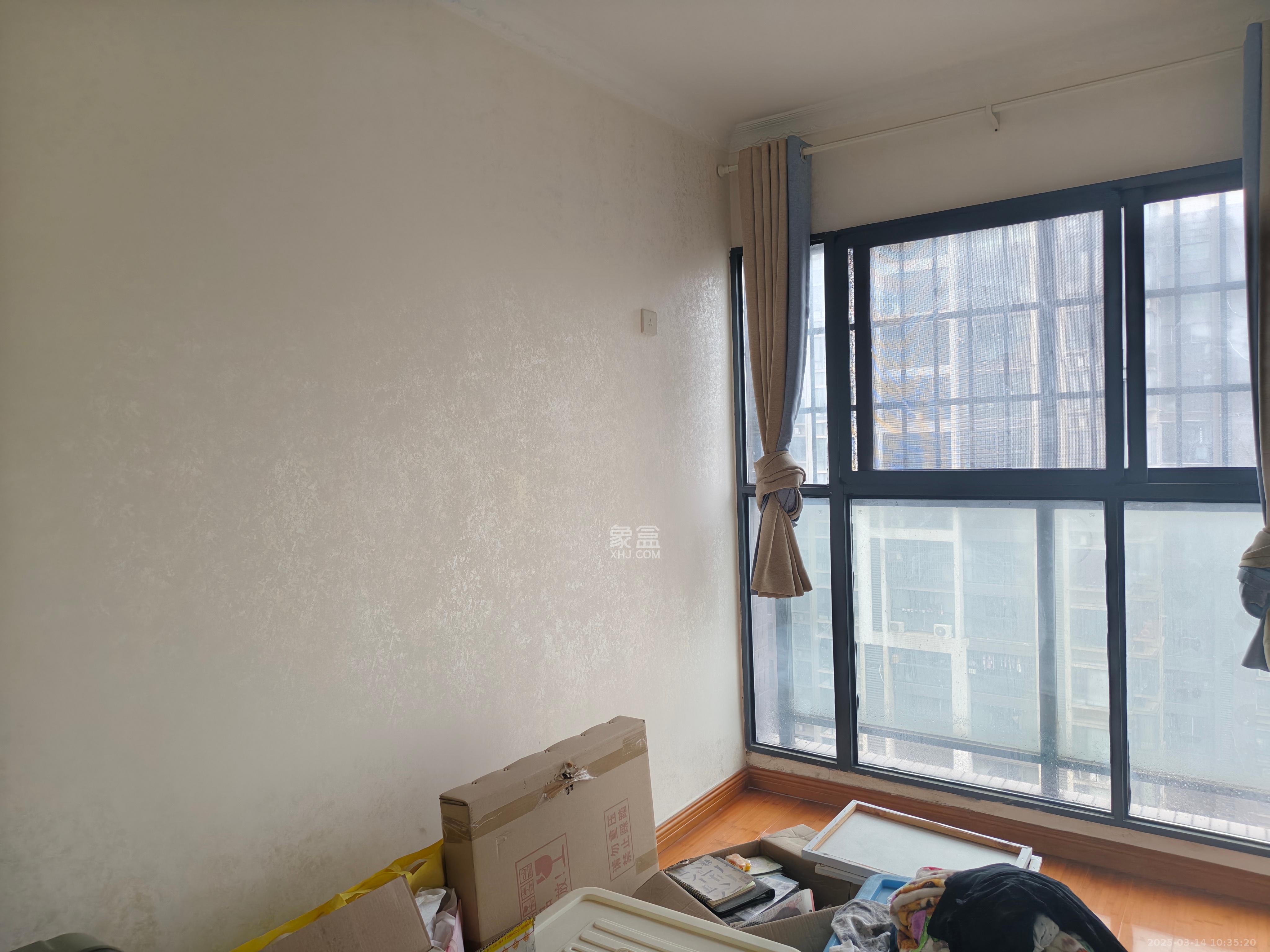 蓝山郡 2室2厅1卫 2400.0元/月 蓝山郡 2室2厅1卫 2400.0元/月室内图