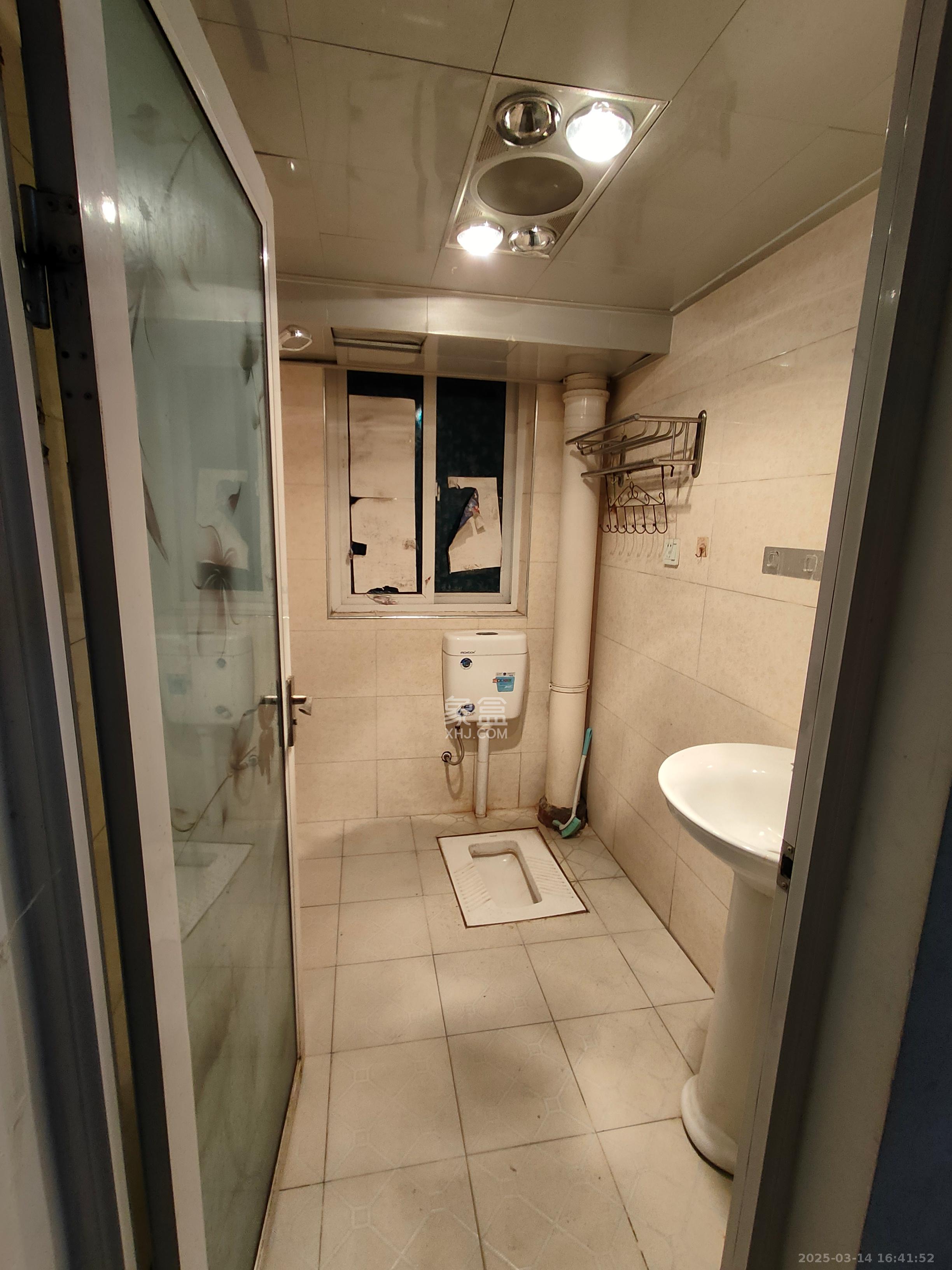 爵士湘 2室2厅1卫 1400.0元/月 爵士湘 2室2厅1卫 1400.0元/月室内图