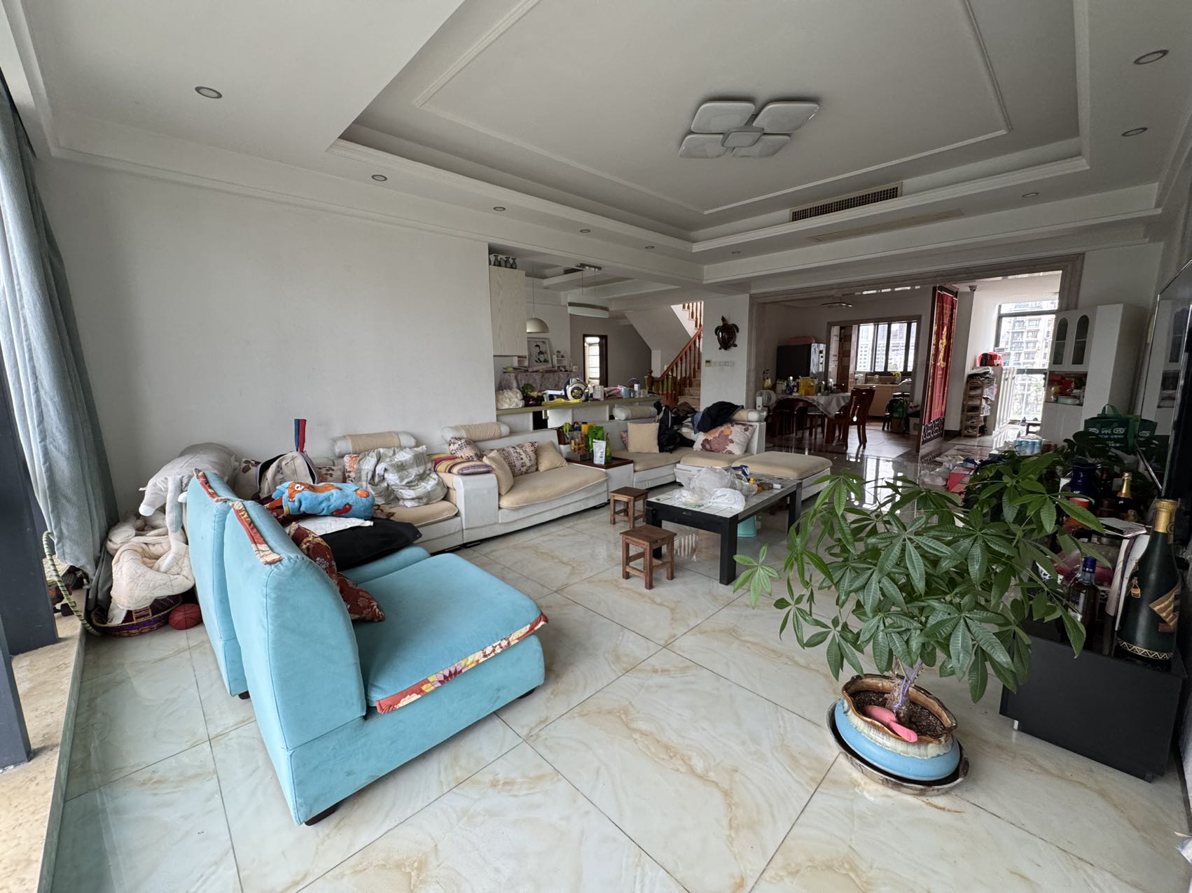 泰达天海国际  7室2厅2卫    518.0万 泰达天海国际  7室2厅2卫    518.0万室内图