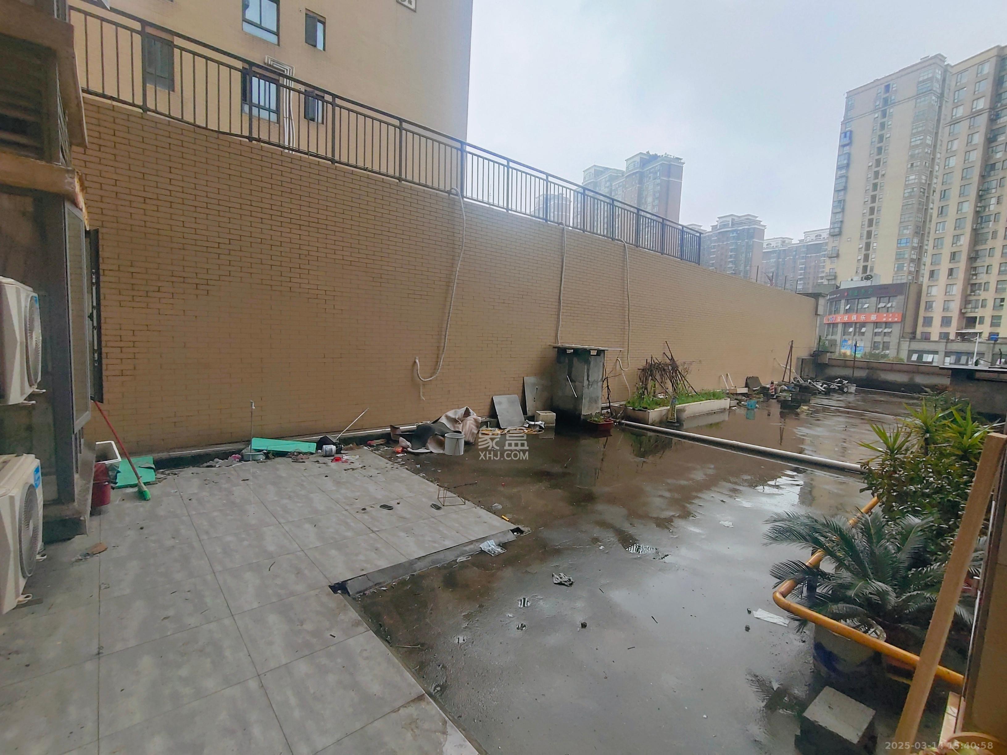 鑫远御文台一期  4室2厅2卫    2800.0元/月 鑫远御文台一期  4室2厅2卫    2800.0元/月室内图